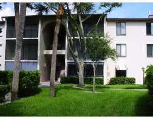 204 Foxtail Drive F2, Greenacres, FL 33415