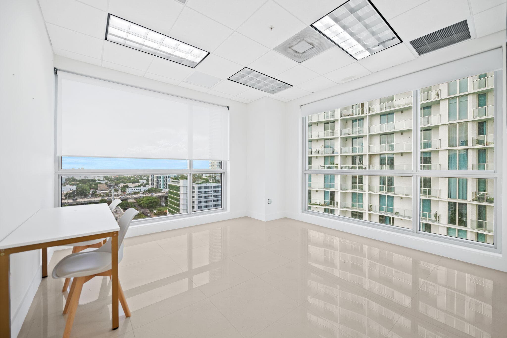 175 SW 7th Street 1600, Miami, FL 33130 21