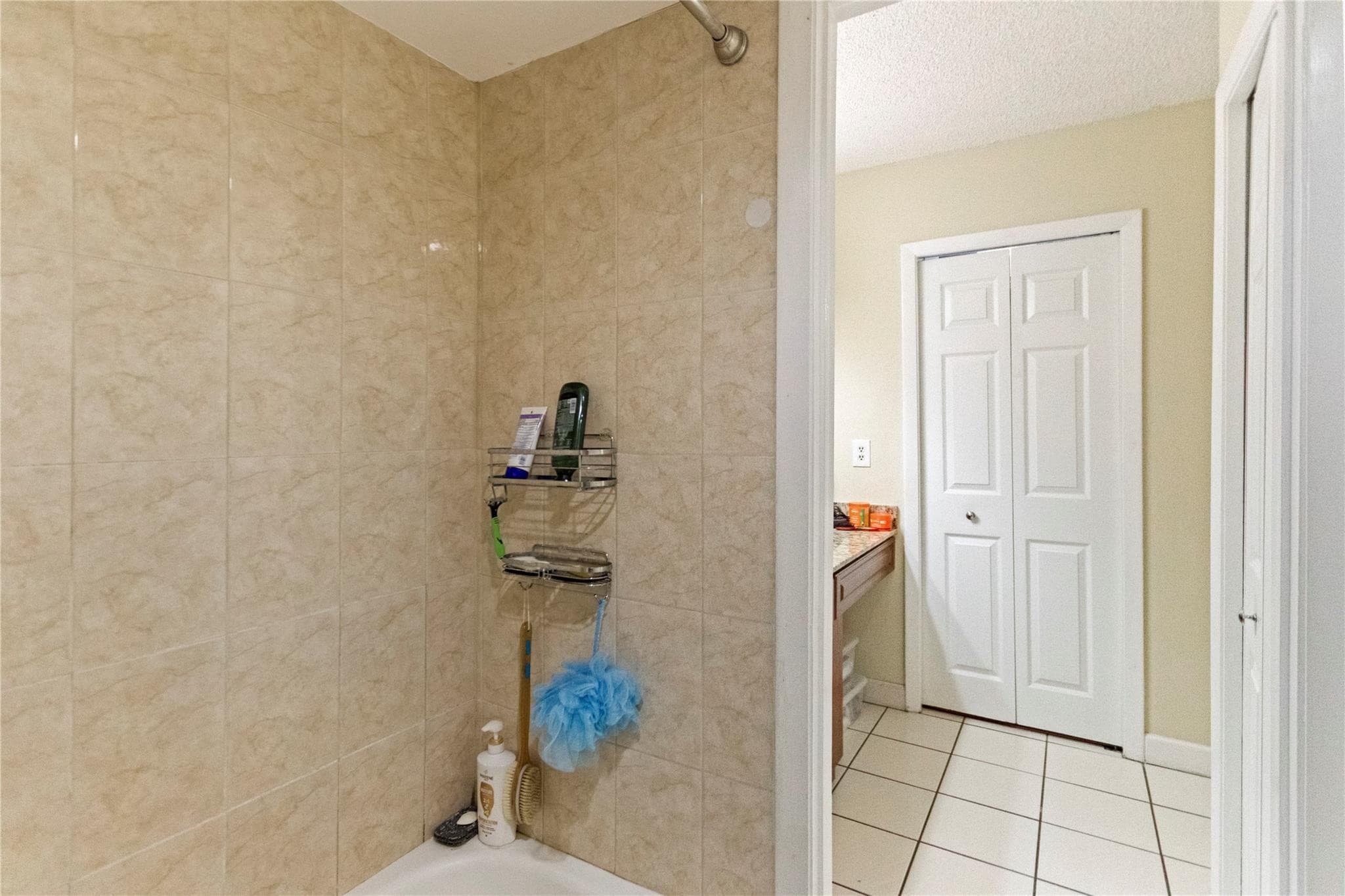16211 Saddle Club Road 102, Weston, FL 33326 29
