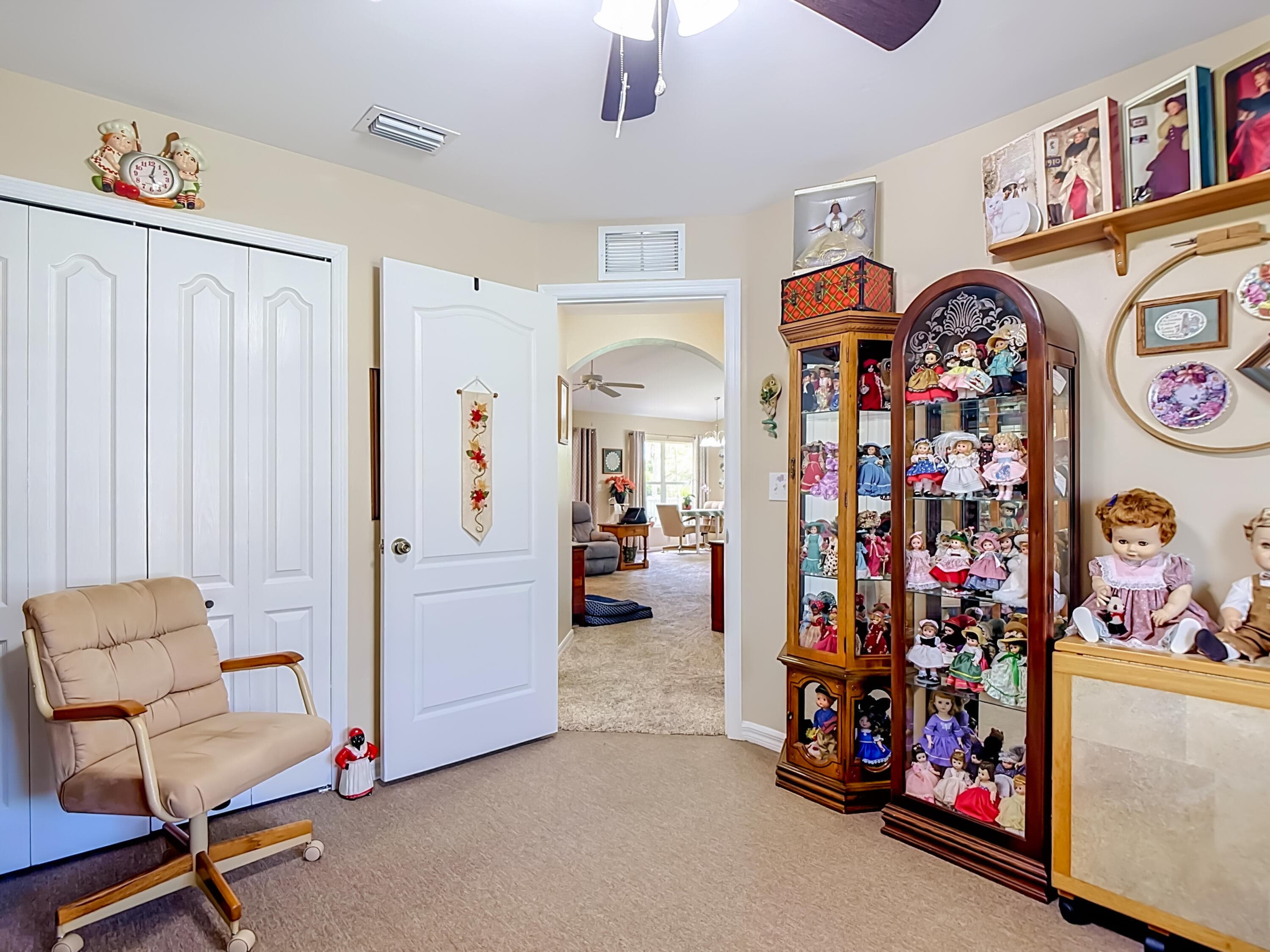 2610 53rd Street W, Lehigh Acres, FL 33971 24