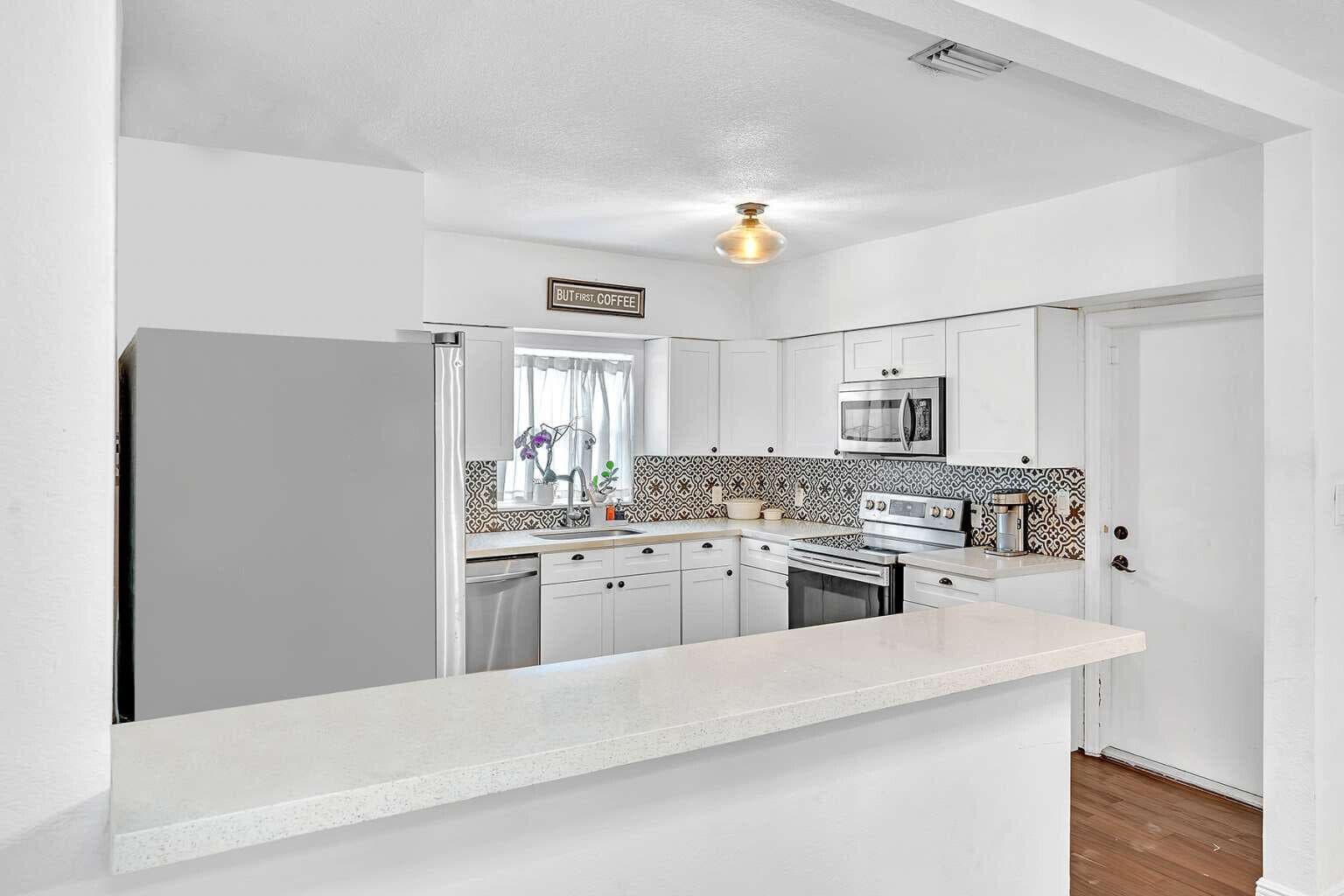 784 NE 81st Street, Miami, FL 33138 10