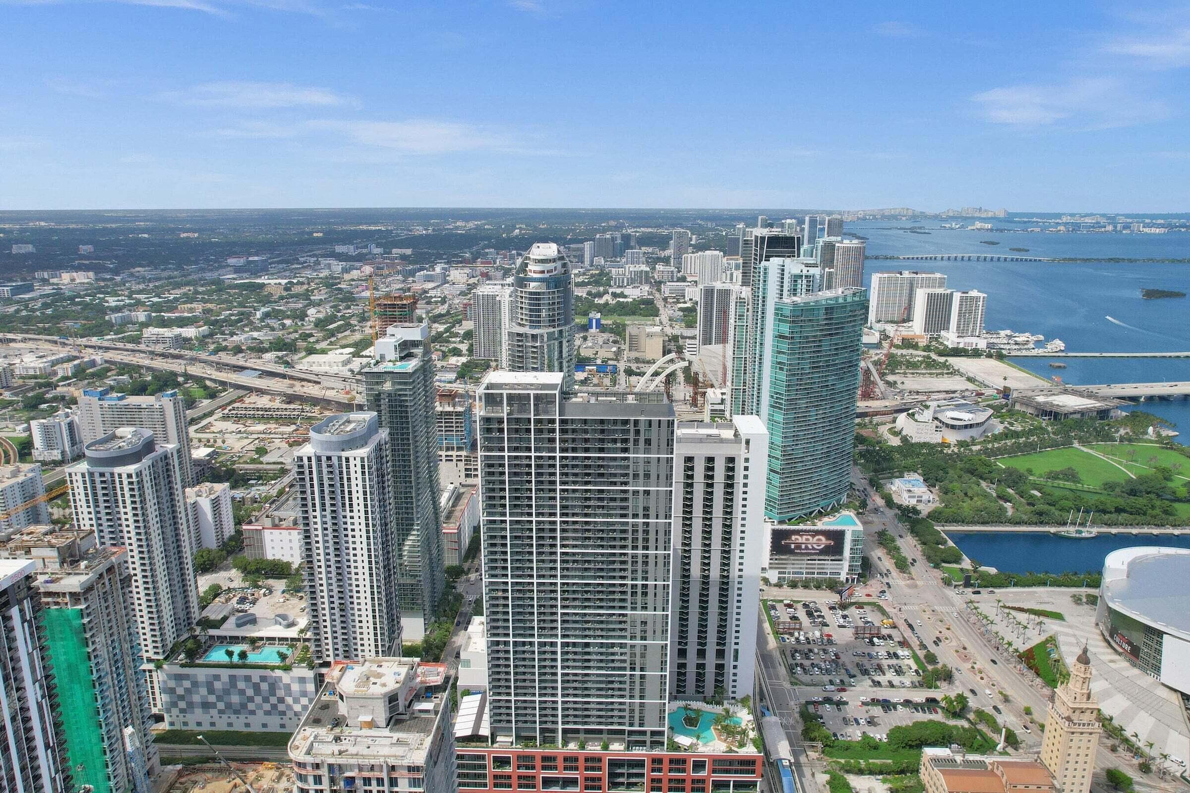 159 NE 6th Street 4813, Miami, FL 33132 28