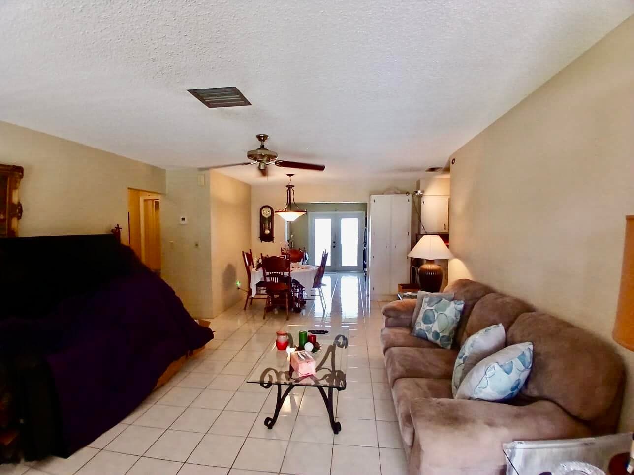 9500 NW 70th Street, Tamarac, FL 33321 14