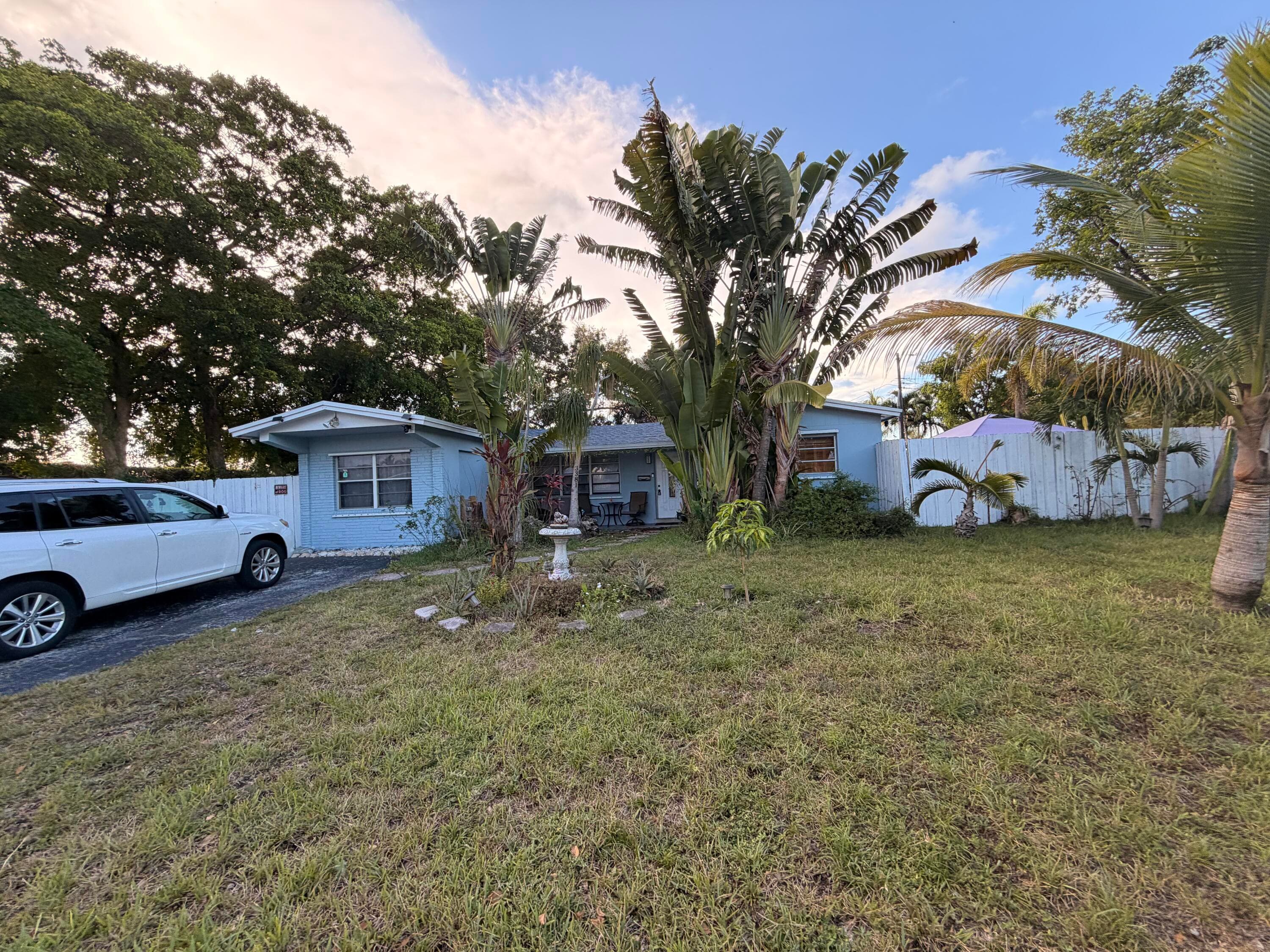 Xx81 SW 16th Street, Fort Lauderdale, FL 33312 2