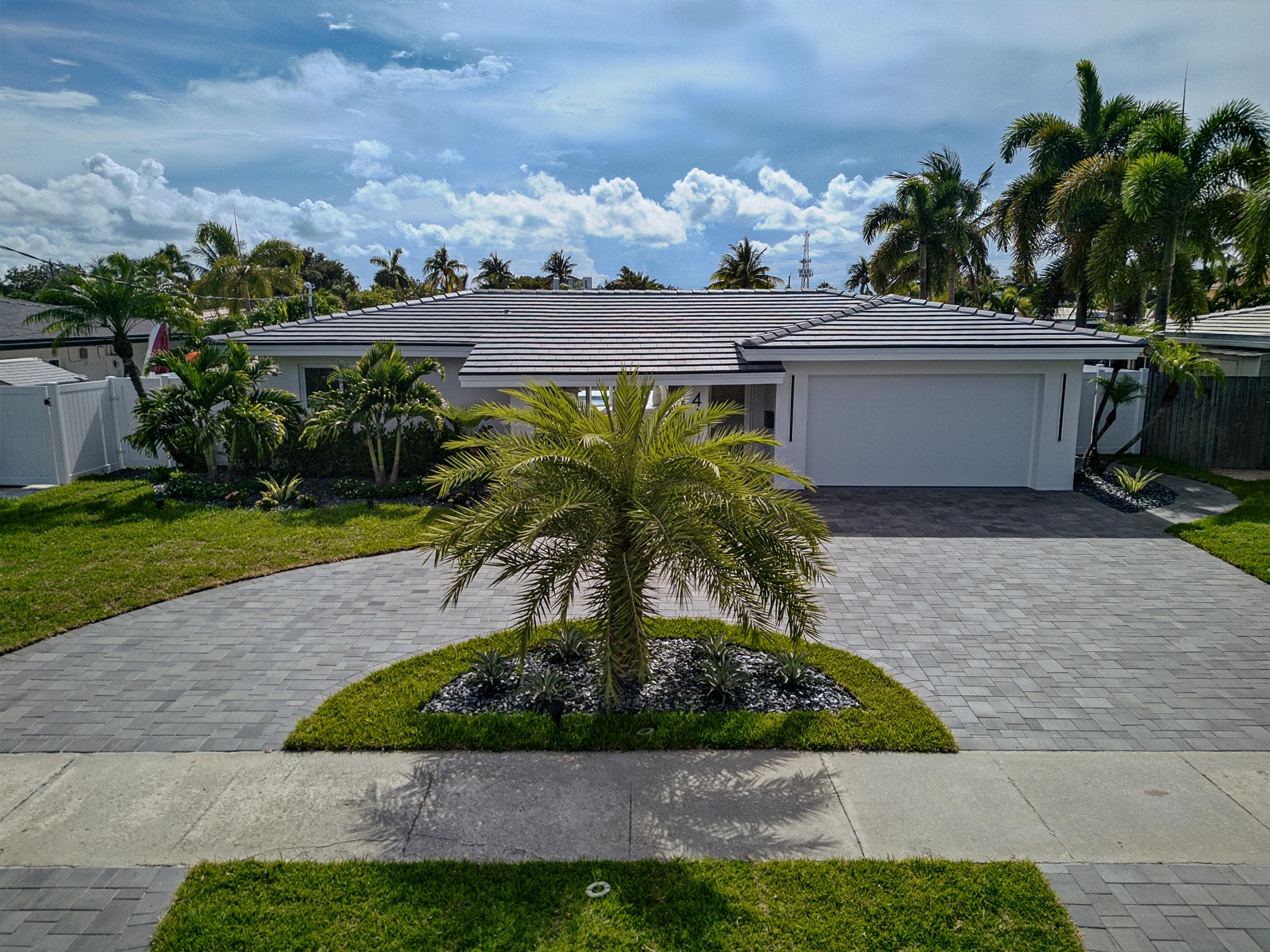 411 SE 2nd Avenue, Pompano Beach, FL 33060 63