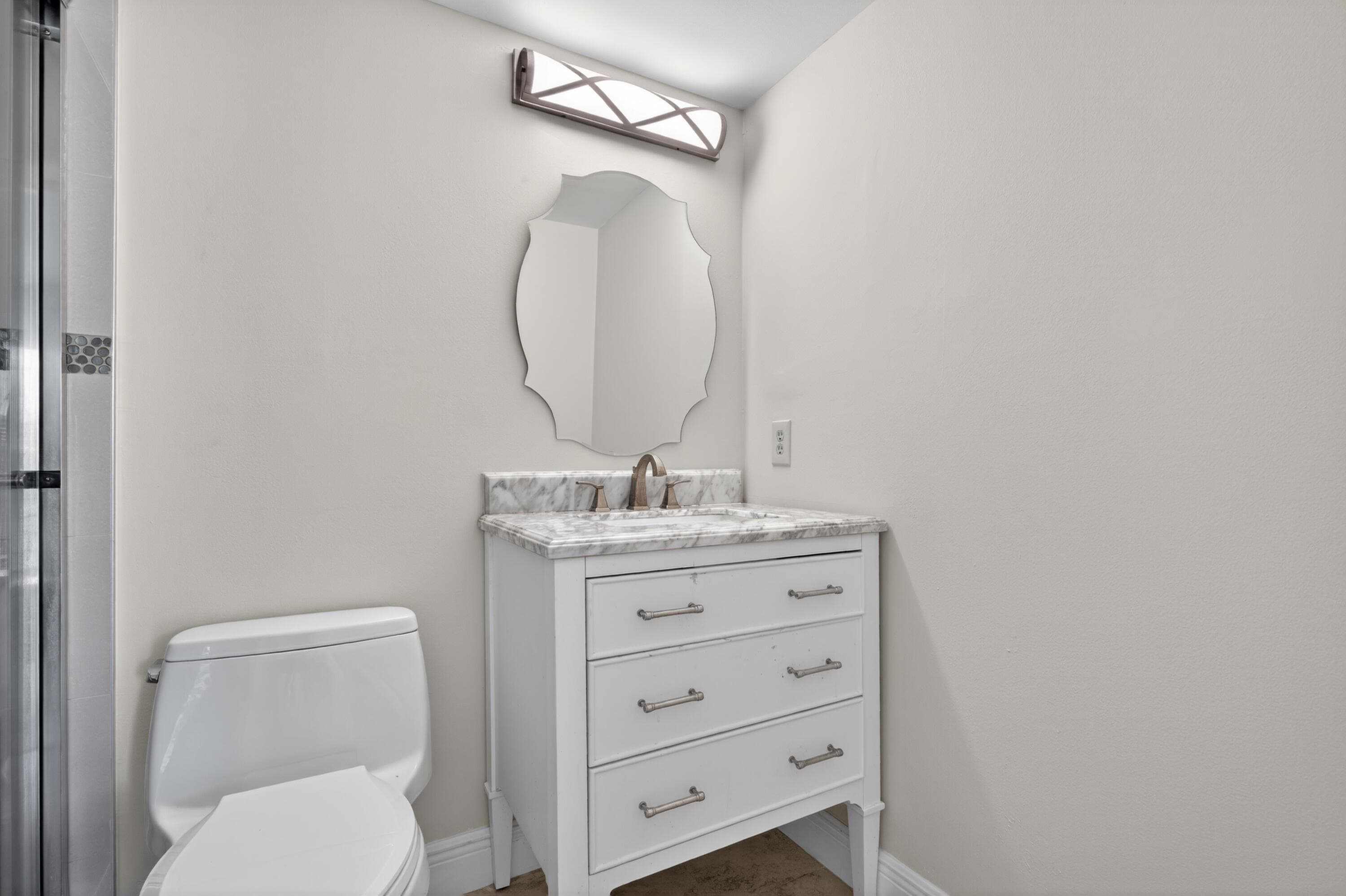 20 Dorset A, Boca Raton, FL 33434 12