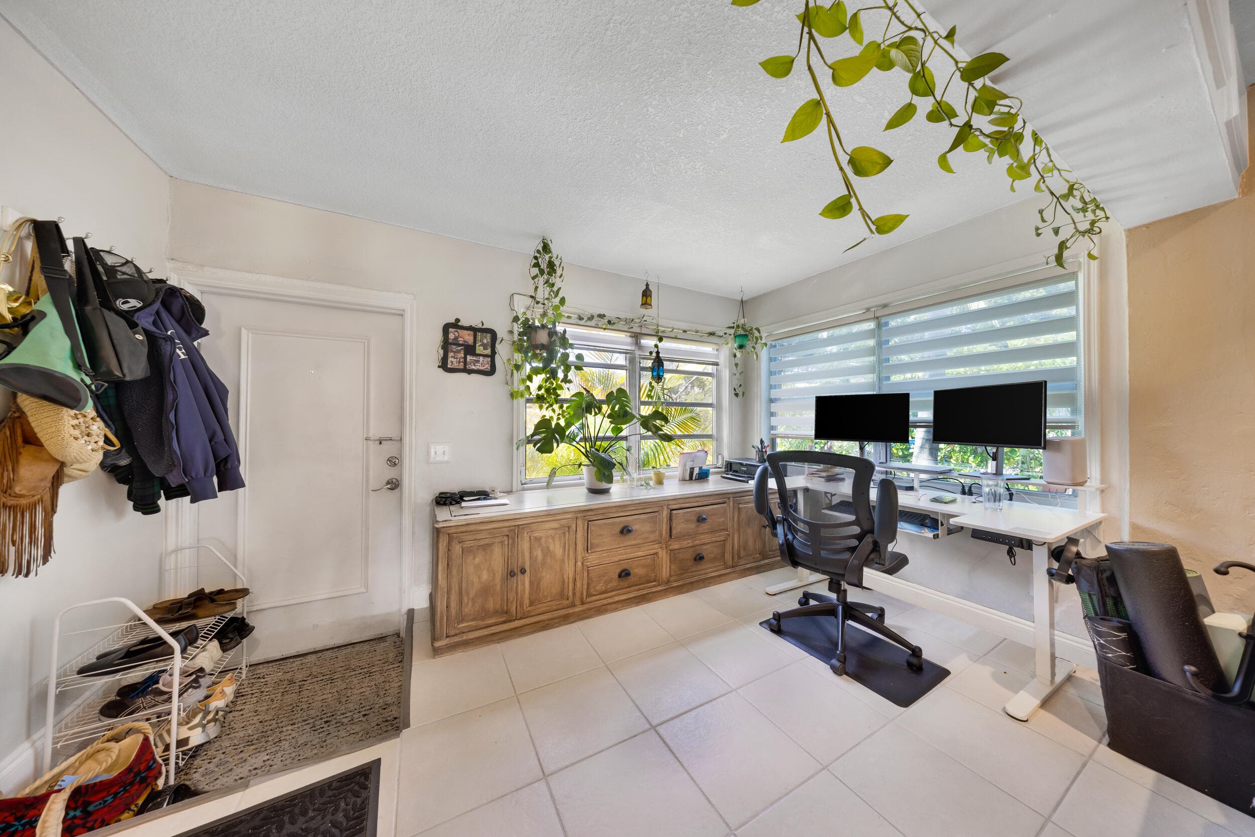2326 Harding Street, Hollywood, FL 33020 4