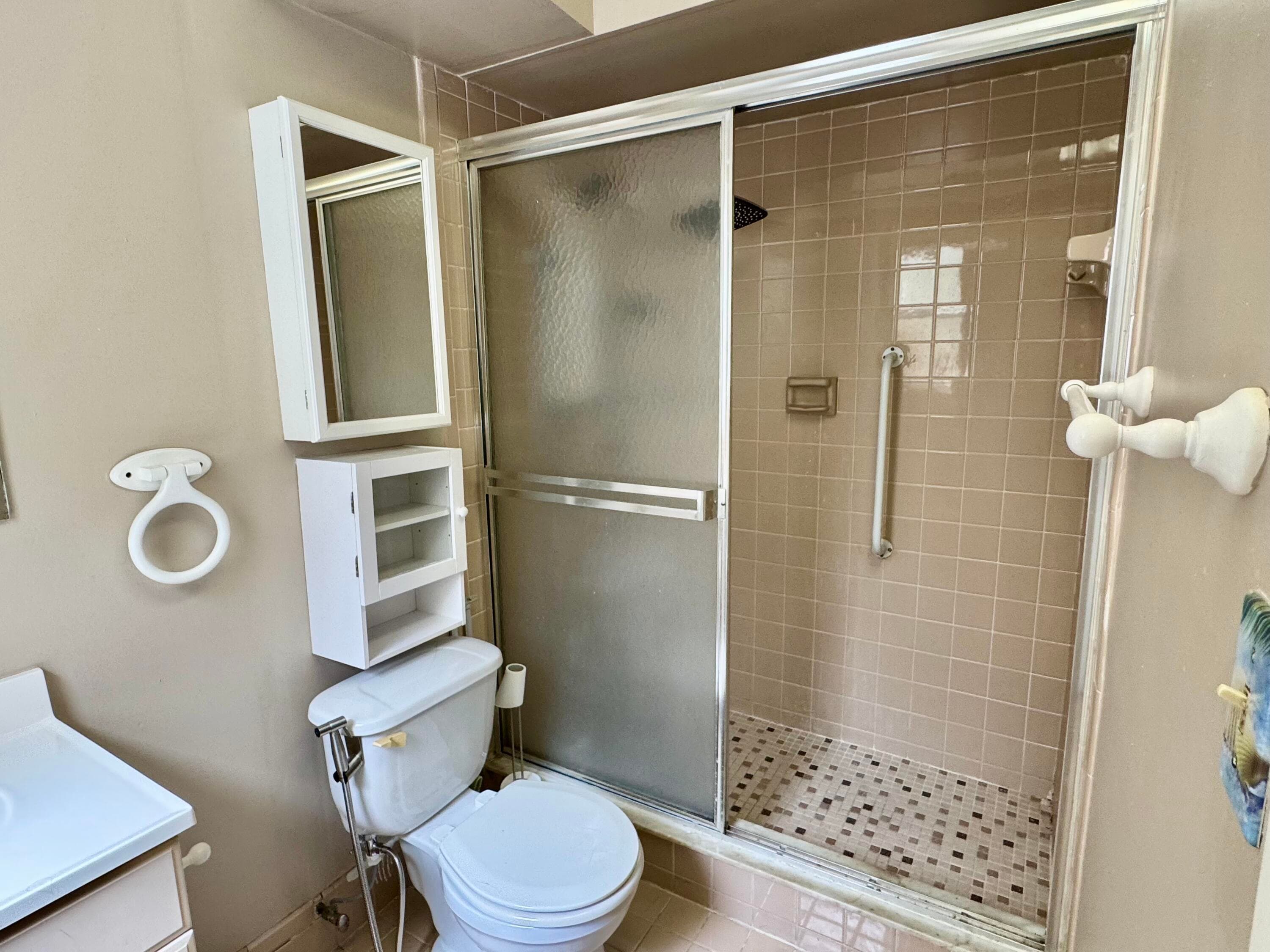 1800 SW 81st Avenue 1307, North Lauderdale, FL 33068 39