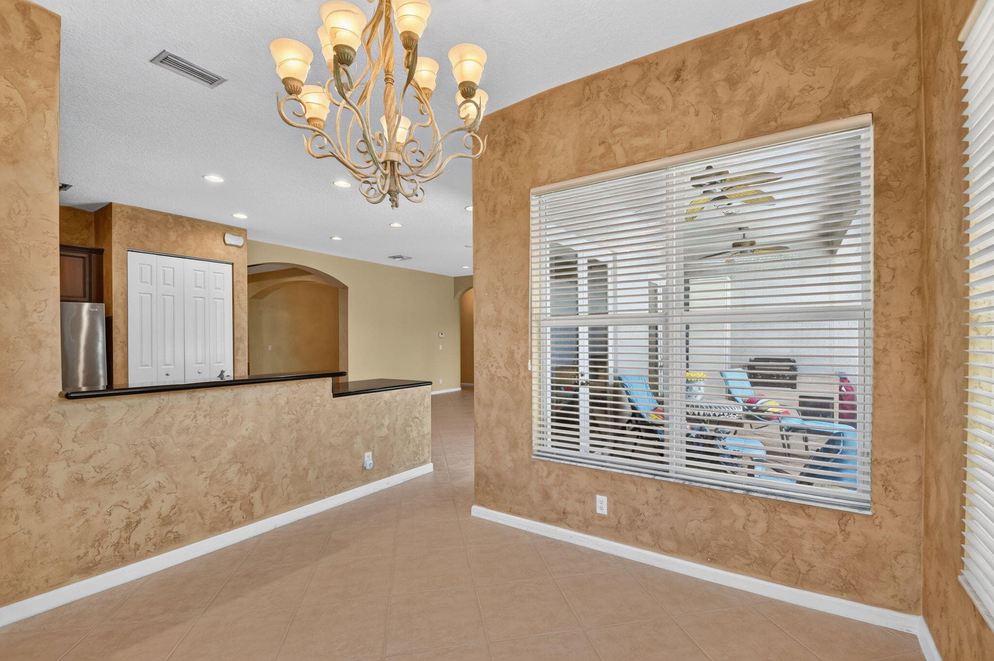 9377 Madewood Court, Royal Palm Beach, FL 33411 32