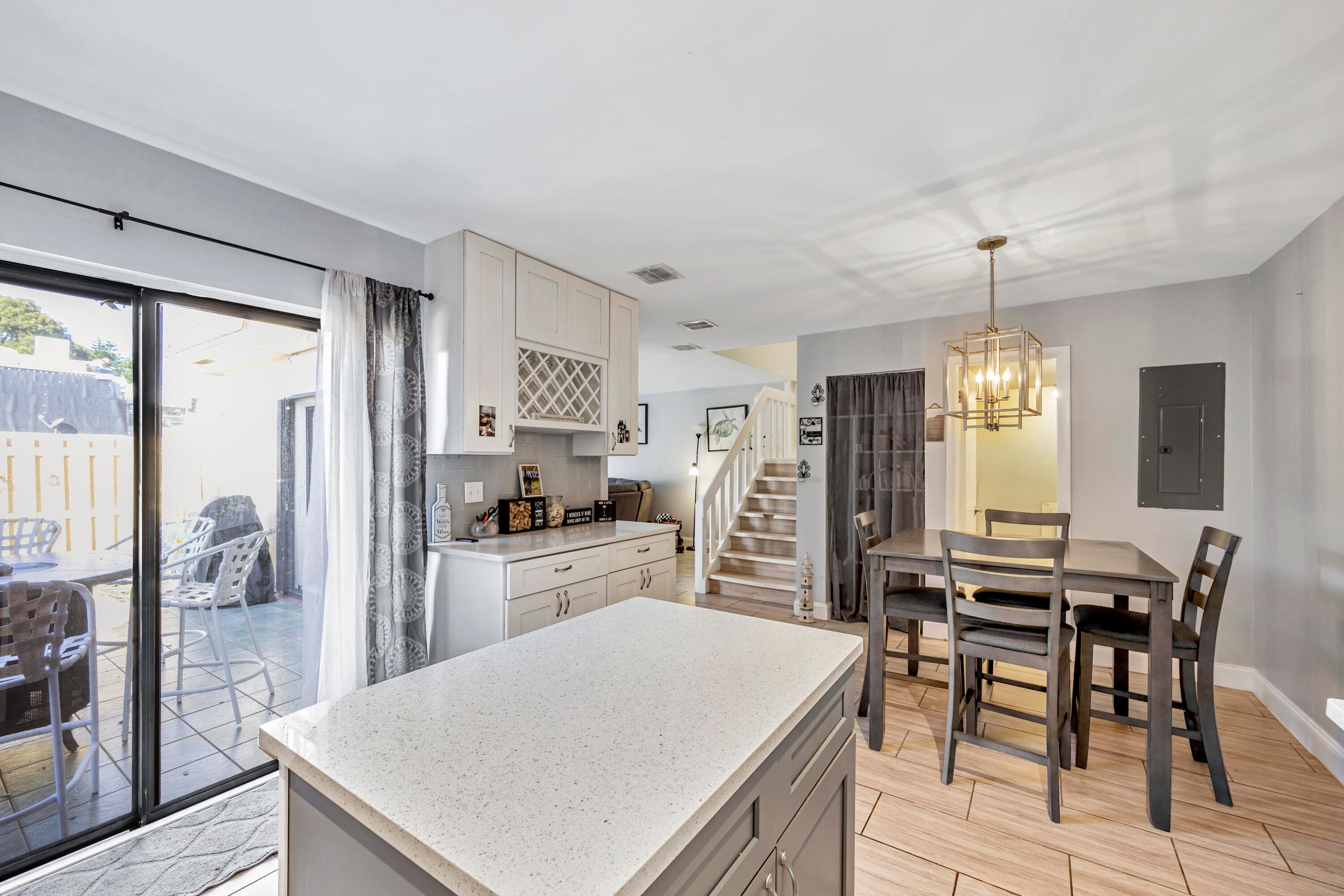 825 NW 30th Avenue A, Delray Beach, FL 33445 11