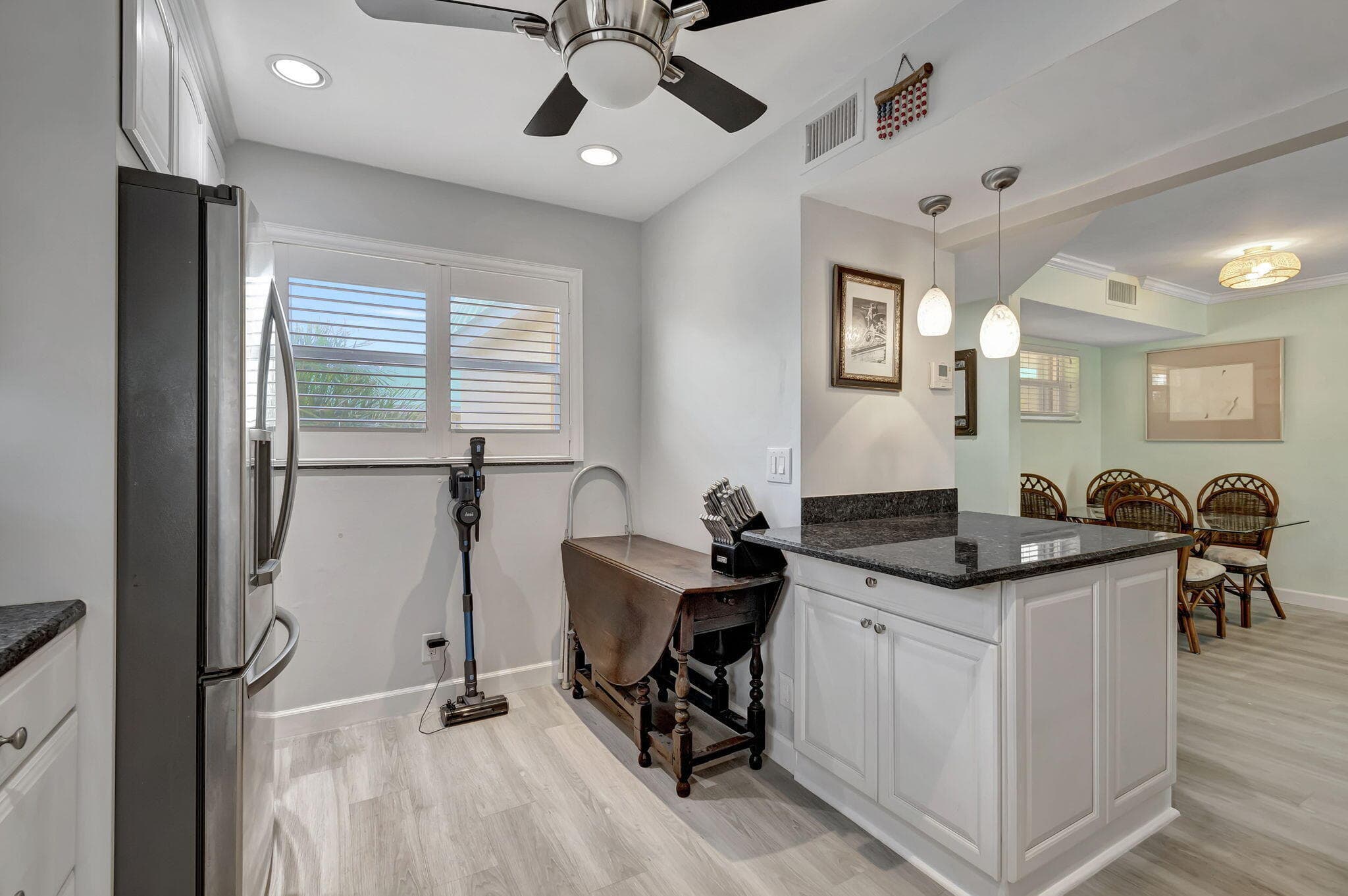 9 Colonial Club Drive 305, Boynton Beach, FL 33435 9