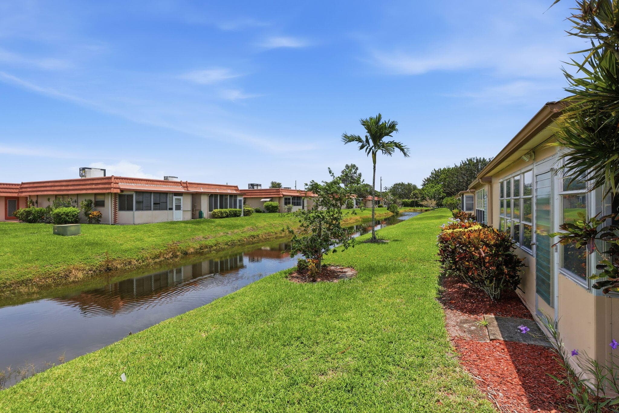 164 Seville G, Delray Beach, FL 33446 25