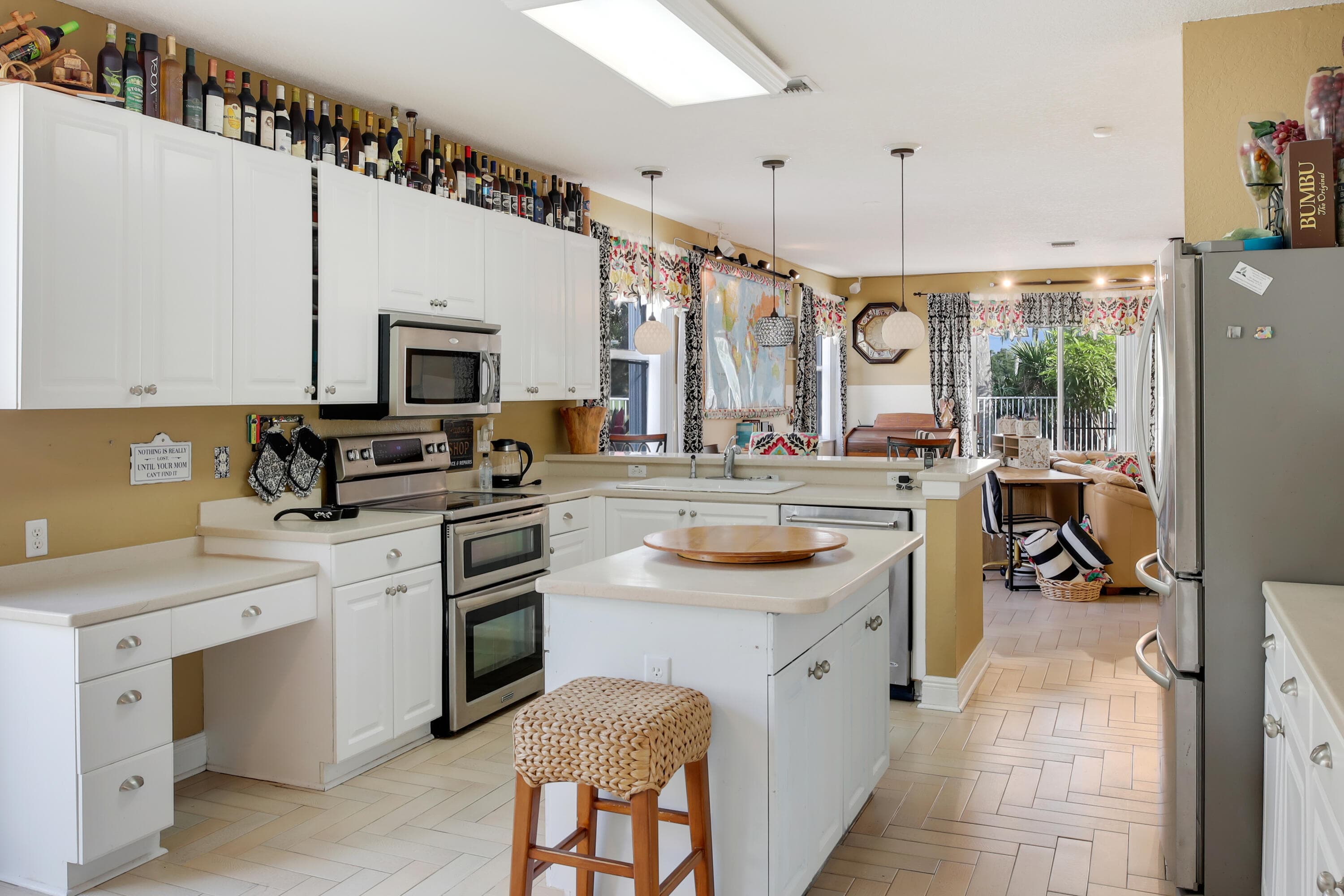 2070 Chagall Circle, West Palm Beach, FL 33409 16