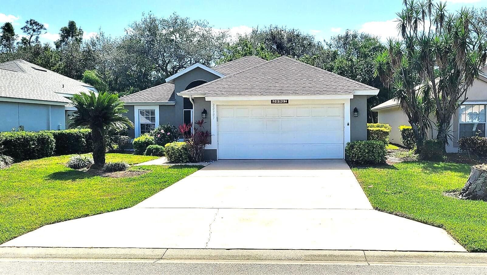 20907 Country Barn Drive, Estero, FL 33928