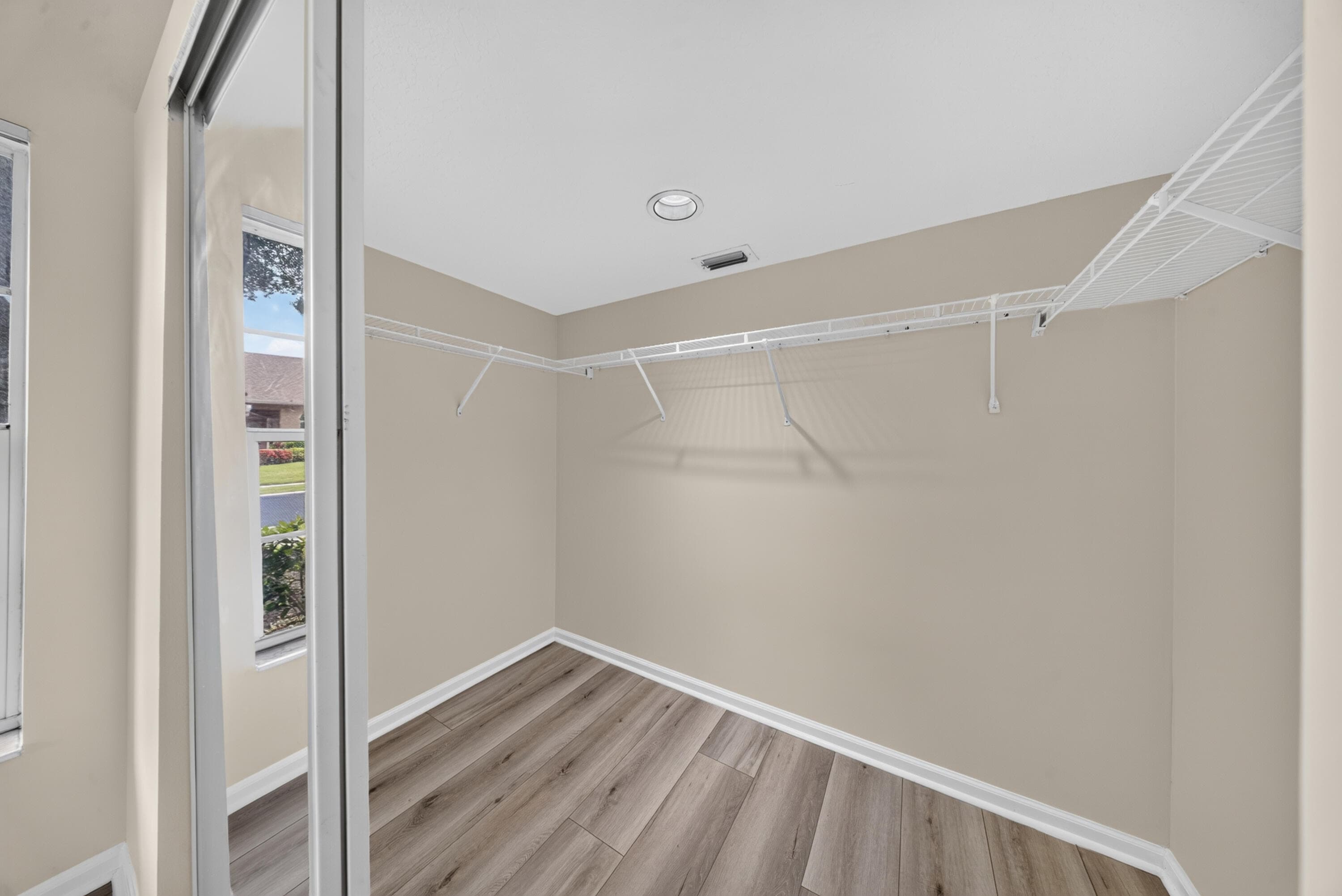 119 Adobe Circle, Jupiter, FL 33458 16