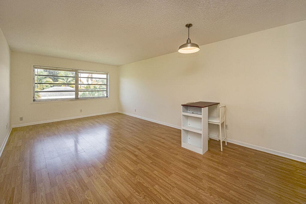 420 W Palm Street 23, Lantana, FL 33462 8