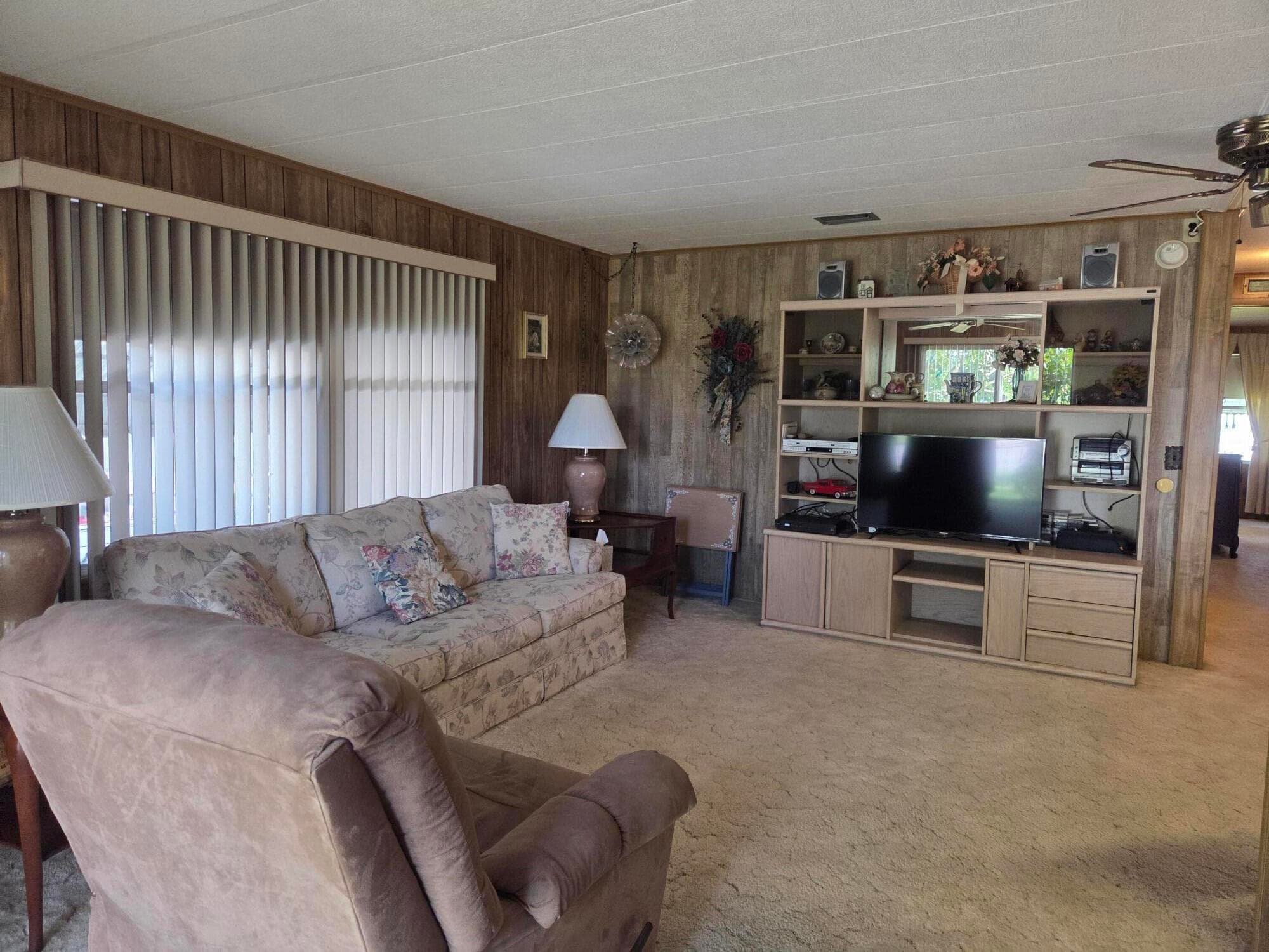 6937 SE Delegate Street, Hobe Sound, FL 33455 12