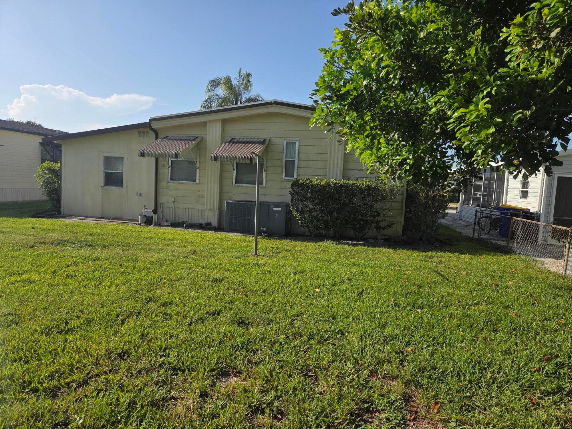 6937 SE Delegate Street, Hobe Sound, FL 33455 26