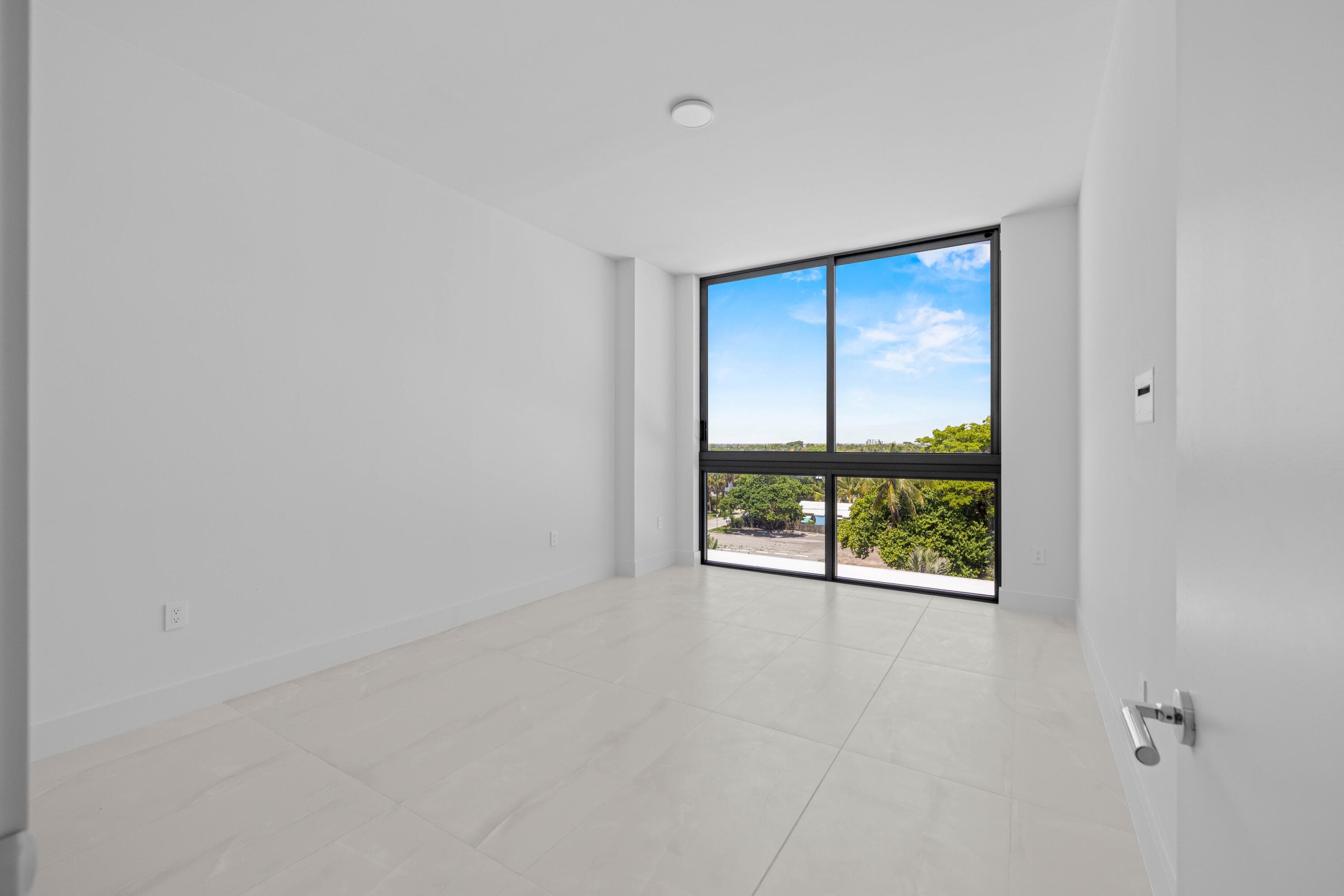 305 Briny Avenue 406, Pompano Beach, FL 33062 21