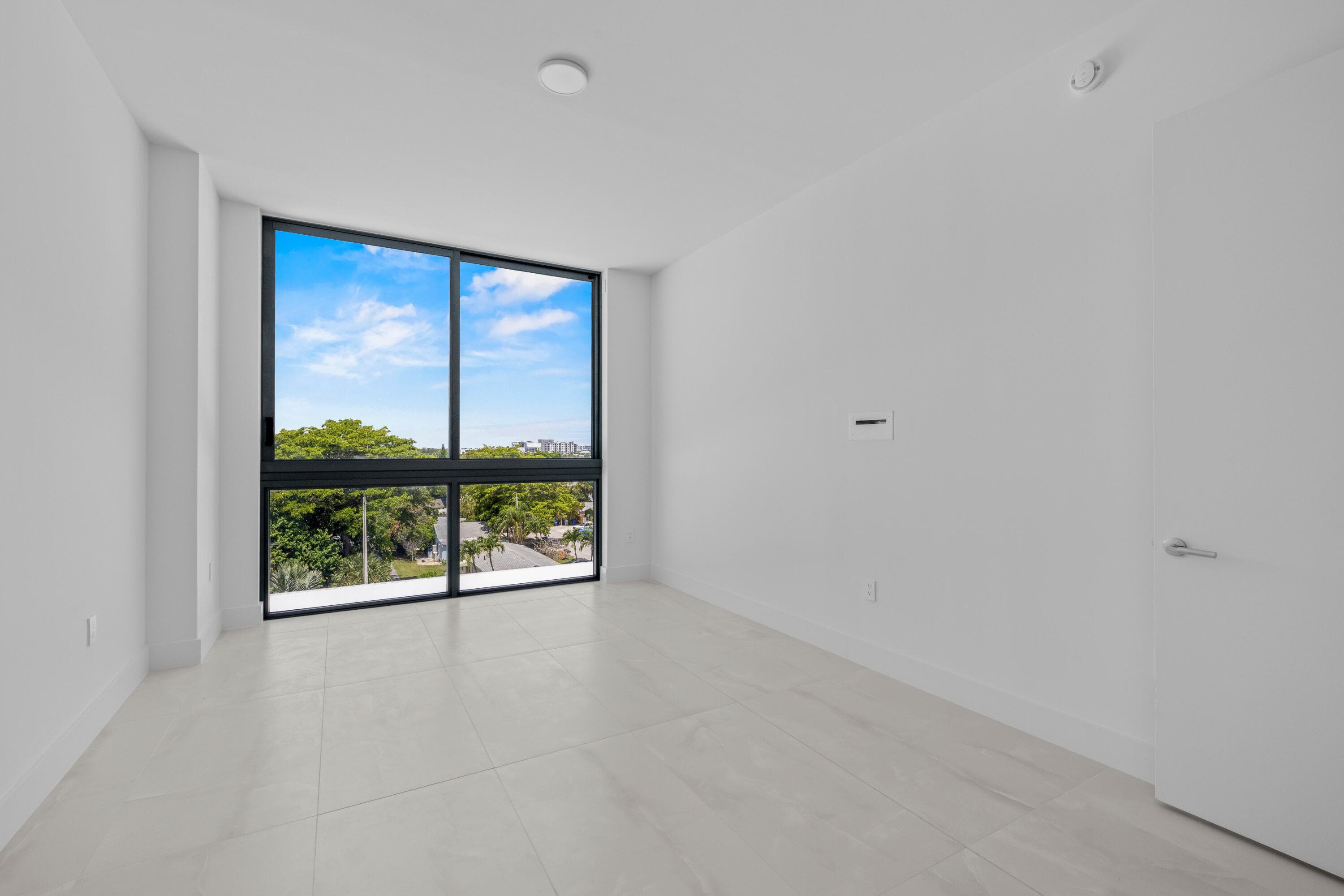 305 Briny Avenue 406, Pompano Beach, FL 33062 22