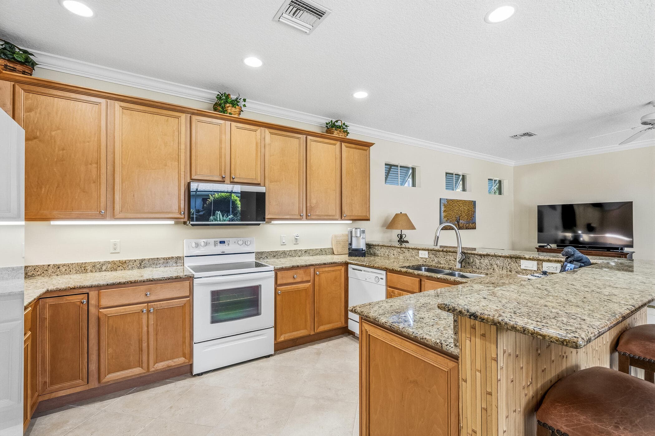 228 Oak Hammock Circle SW, Vero Beach, FL 32962 12