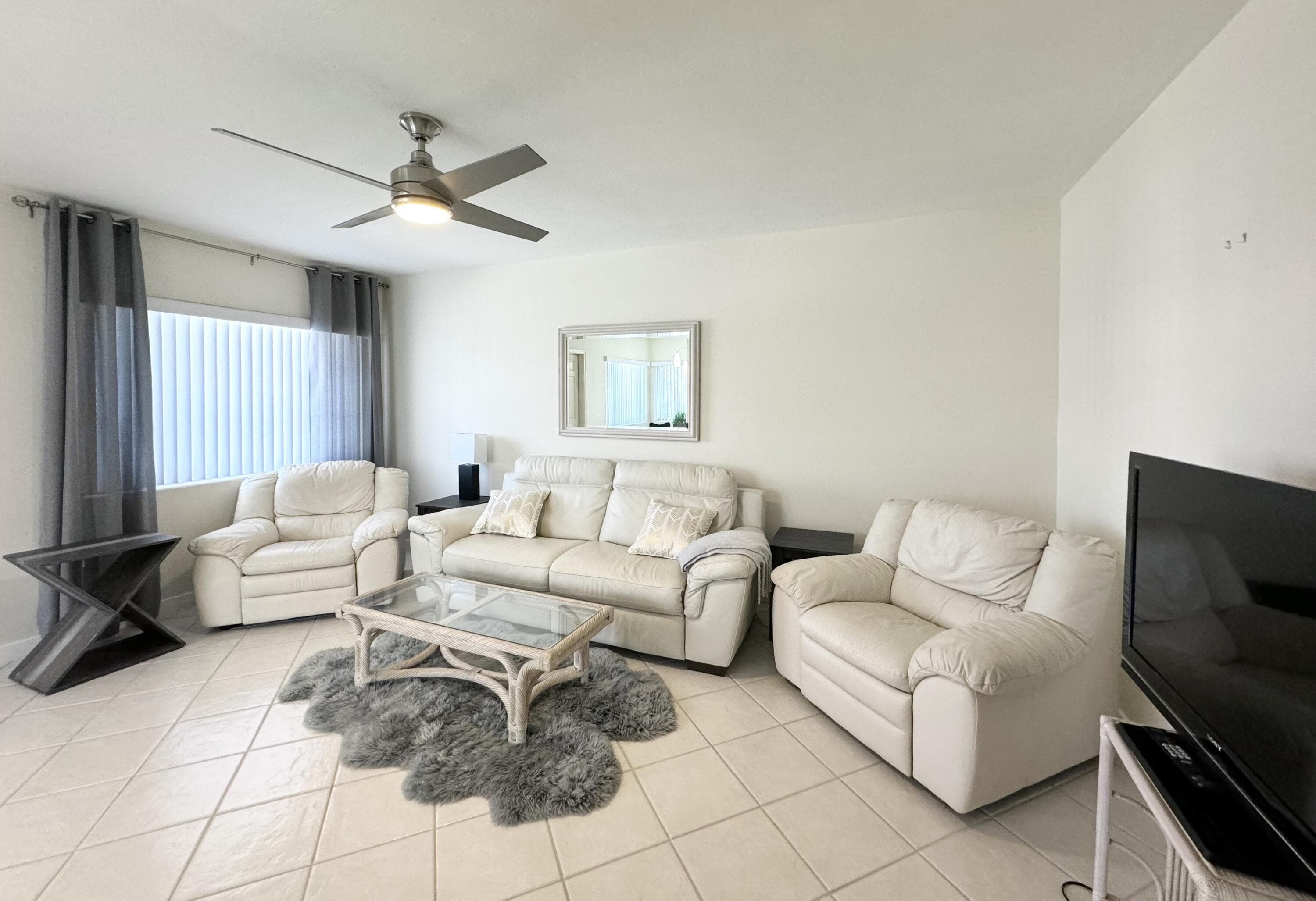 2880 Lake Osborne Drive 205, Lake Worth Beach, FL 33461 11
