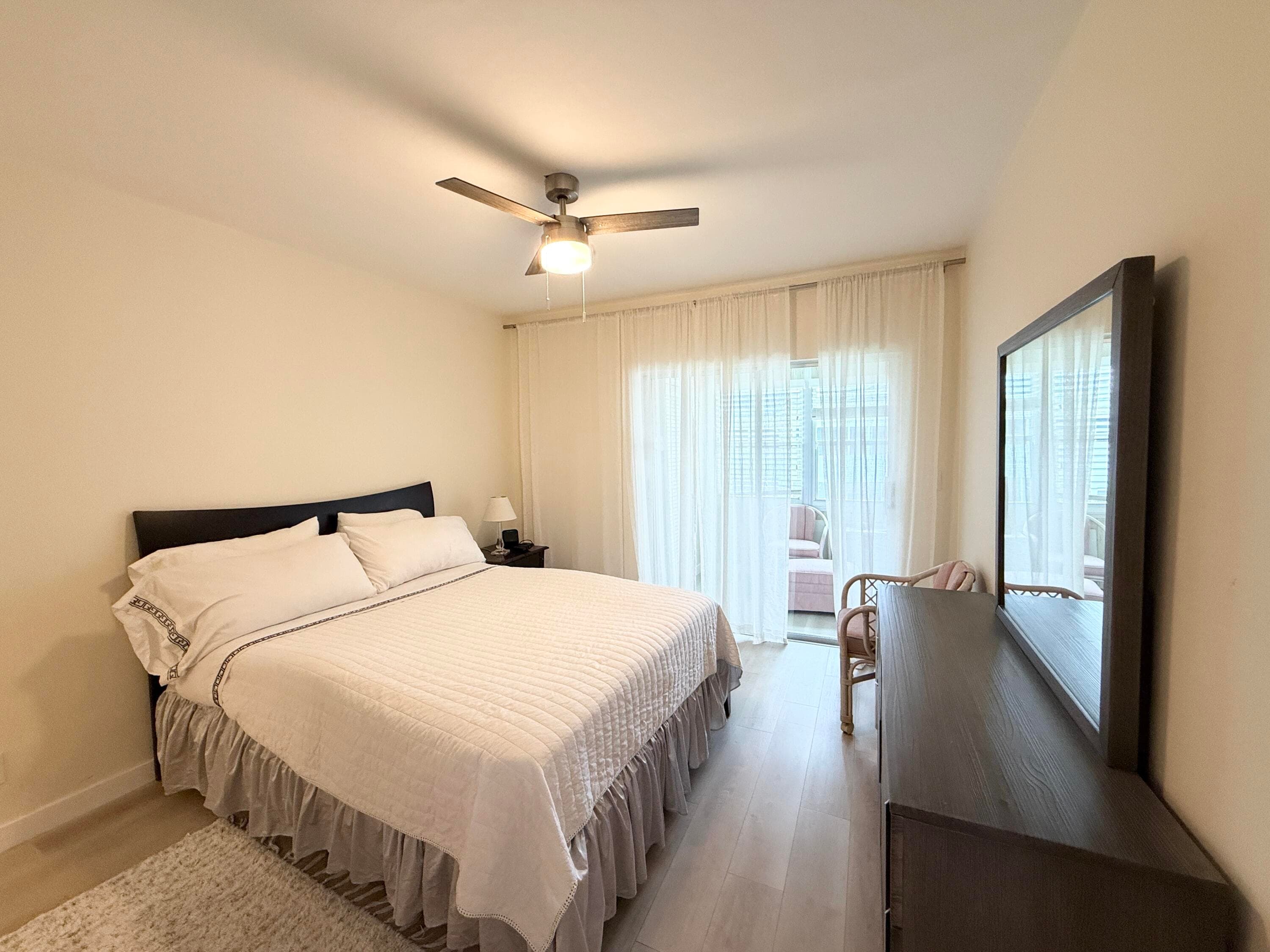 2880 Lake Osborne Drive 205, Lake Worth Beach, FL 33461 13