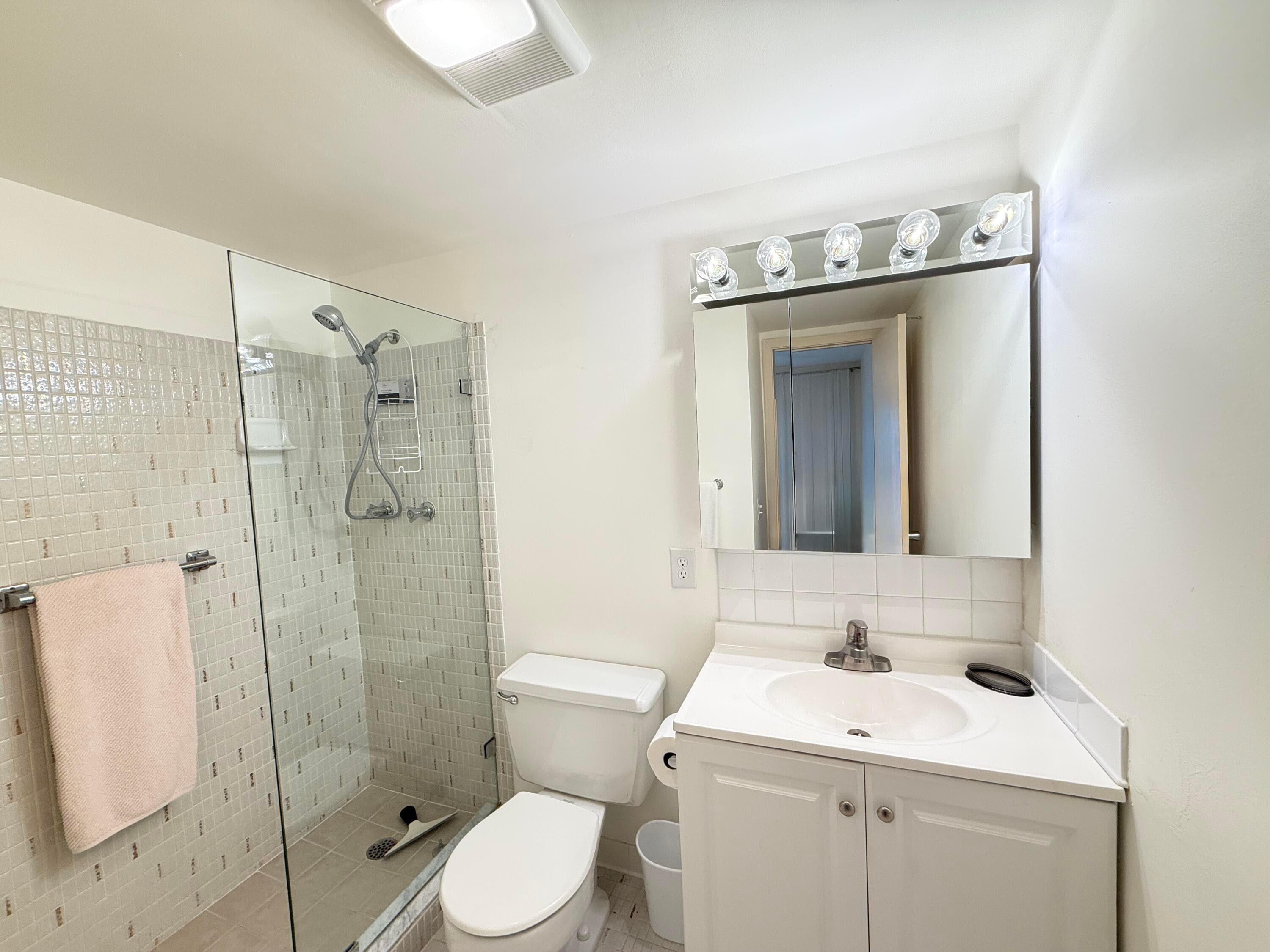 2880 Lake Osborne Drive 205, Lake Worth Beach, FL 33461 14