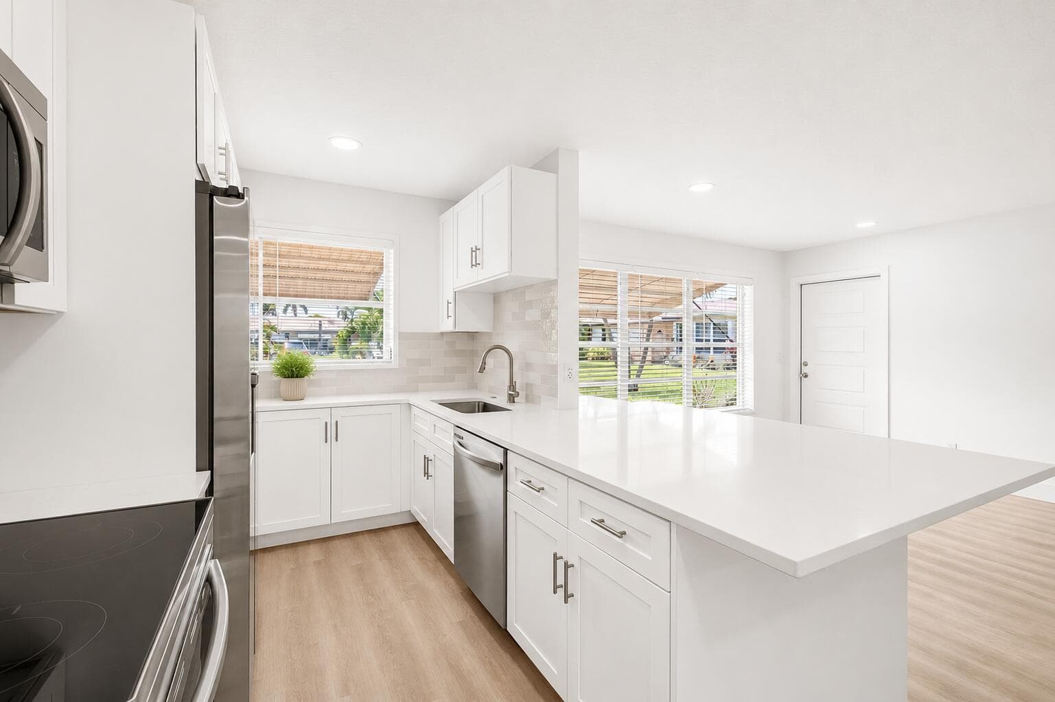 1007 South Drive, Delray Beach, FL 33445 10