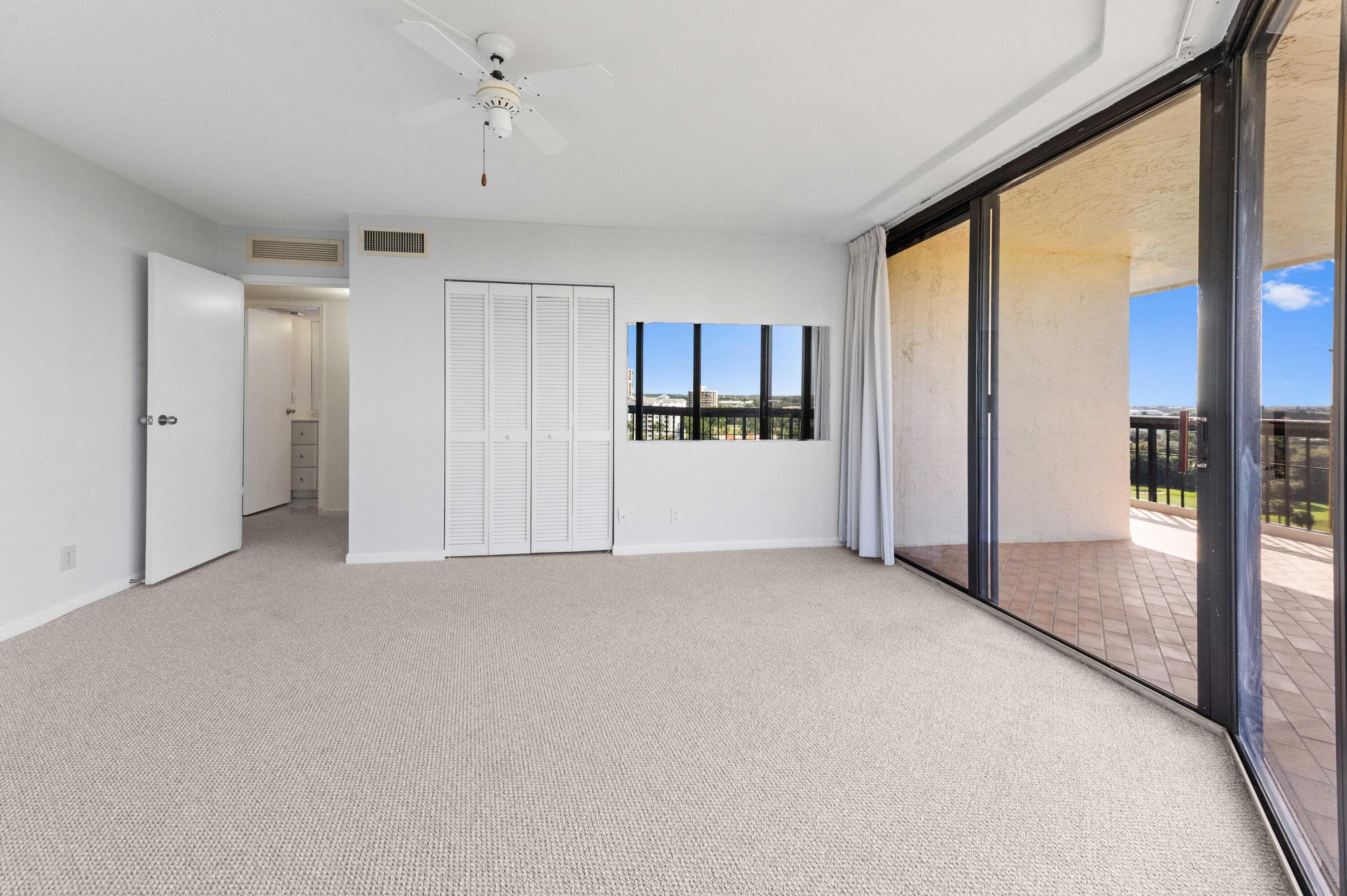 1900 Consulate Place 1004, West Palm Beach, FL 33401 25