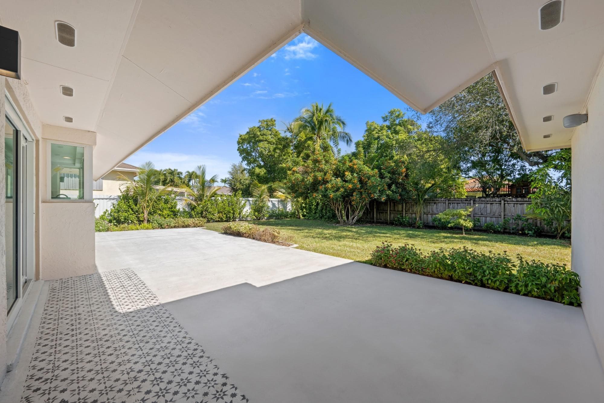 9515 SW 118th Court, Miami, FL 33186 25