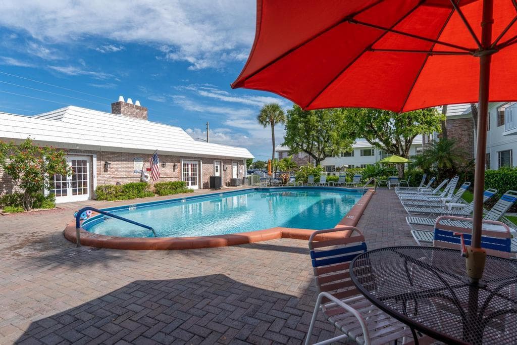 400 S Cypress Road 404, Pompano Beach, FL 33060 2