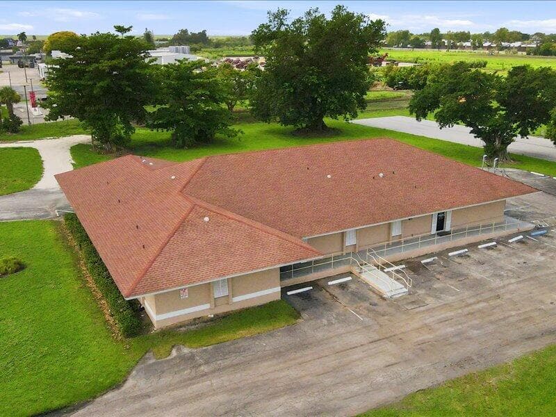 1100 S Main Street, Belle Glade, FL 16
