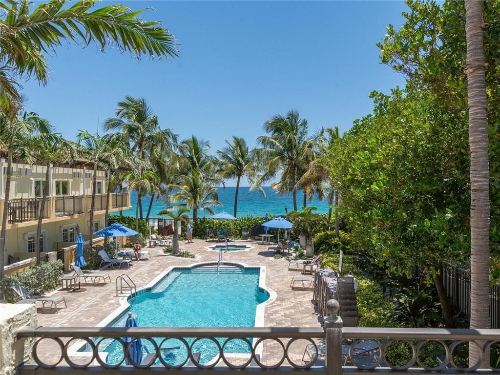 2001 N Ocean Boulevard 202, Fort Lauderdale, FL 33305 25