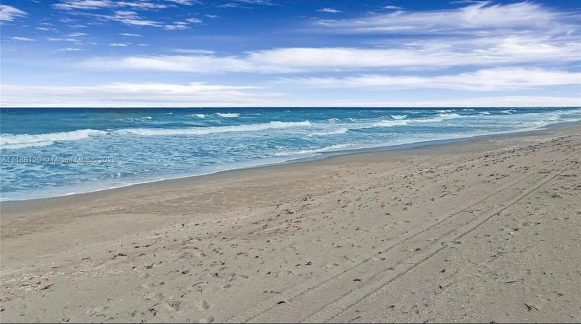 350 S Beach Road 401, Tequesta, FL 33469 44