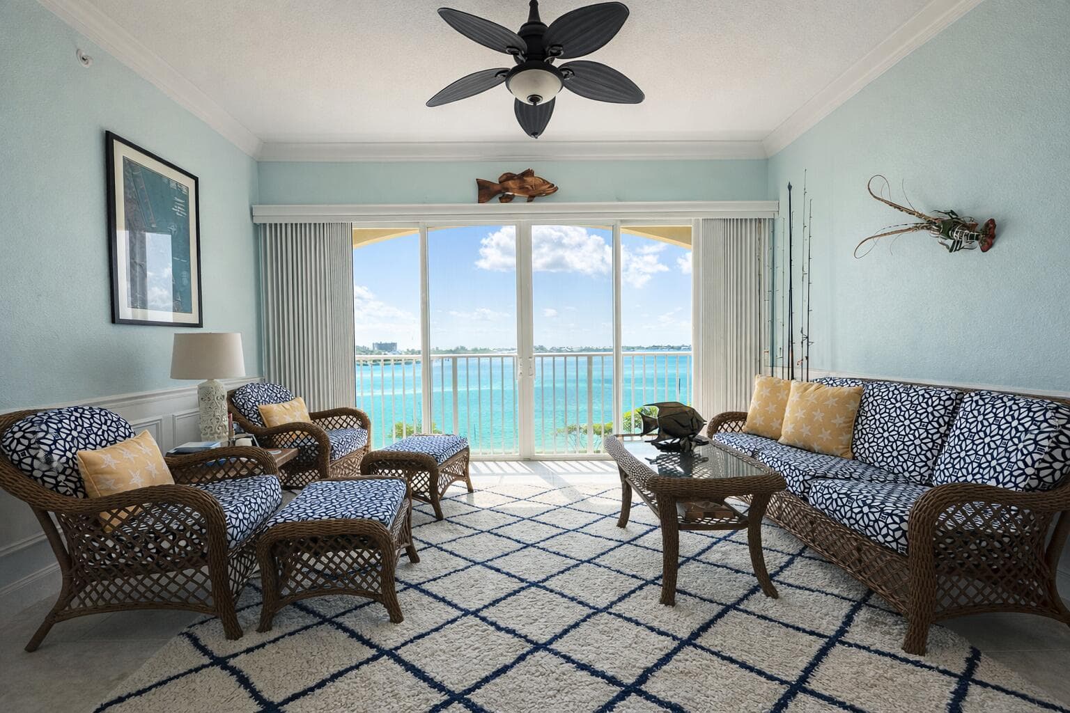 21 Harbour Isle Drive W Ph02, Fort Pierce, FL 34949