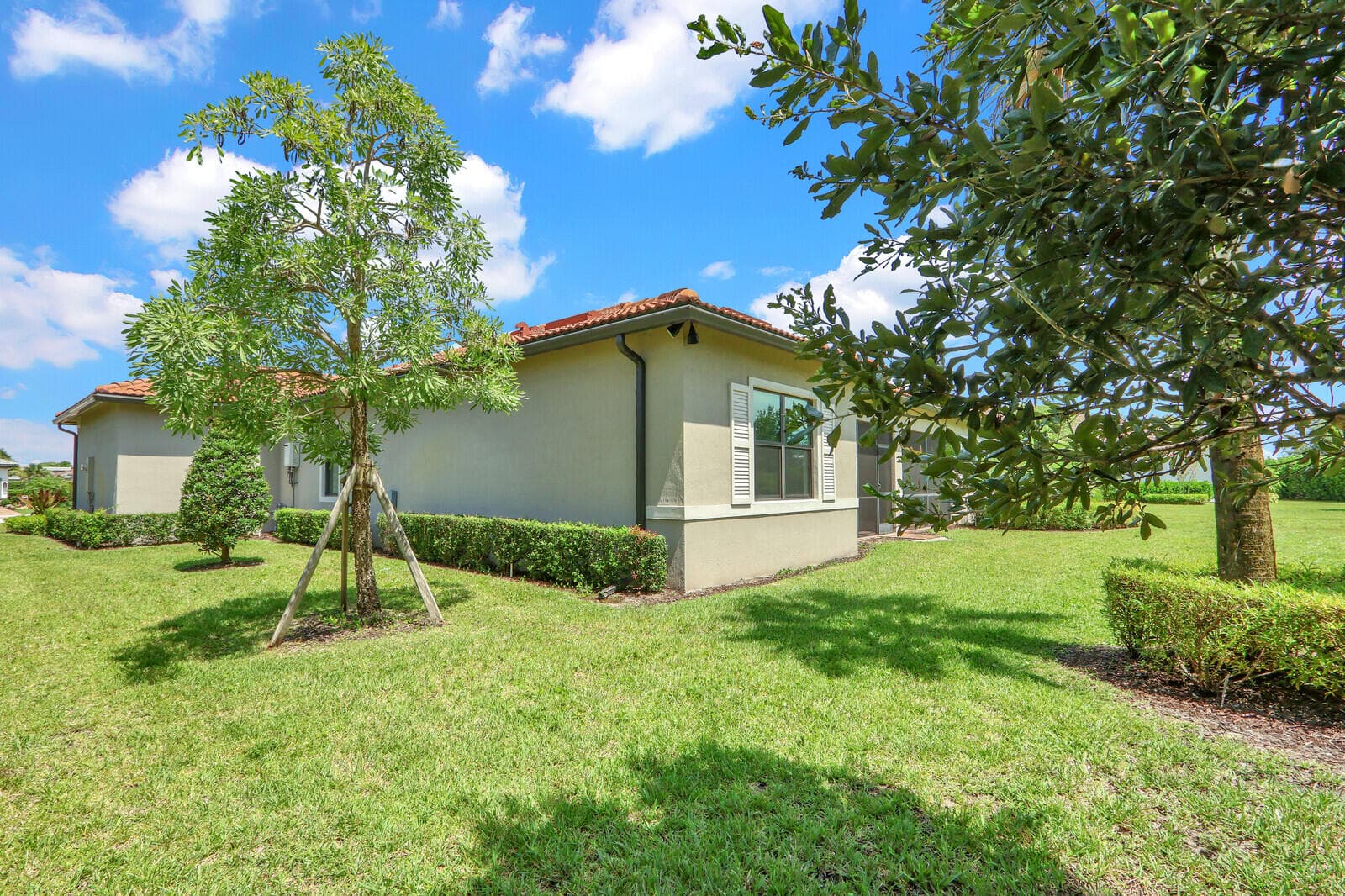 9242 Balsamo Drive, Palm Beach Gardens, FL 33412 45