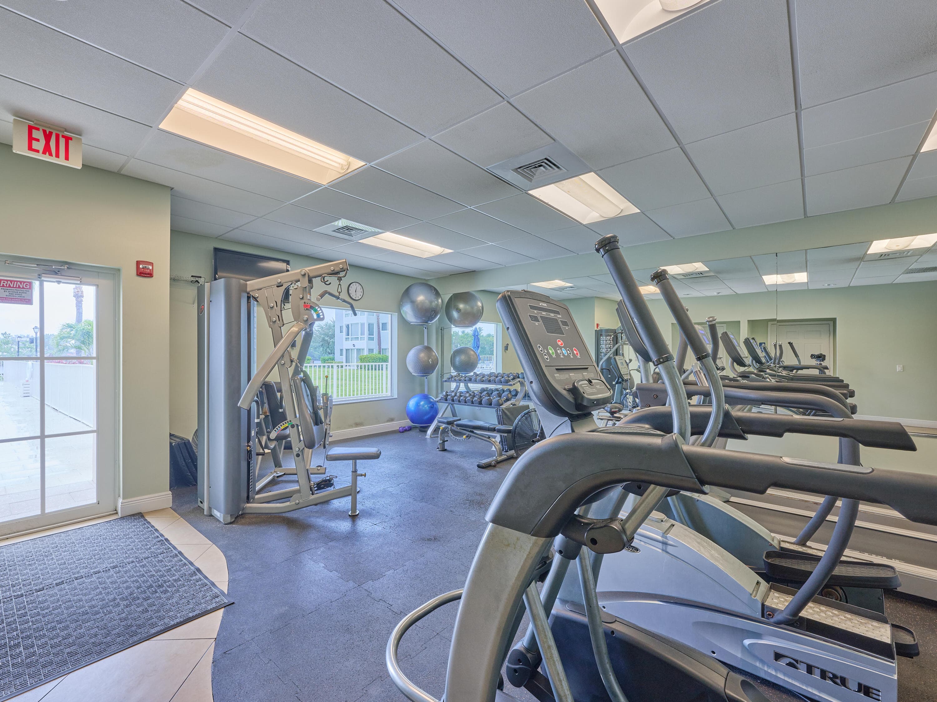 12 Colonial Club Drive 202, Boynton Beach, FL 33435 46