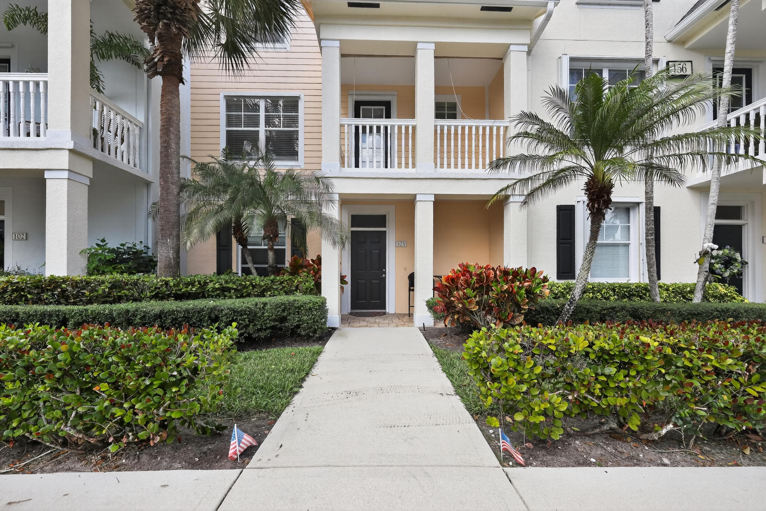 156 Aragon Way, Jupiter, FL 33458 2