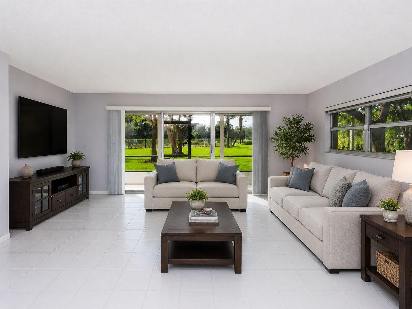 550 SW 137 Avenue L114, Pembroke Pines, FL 33027 2