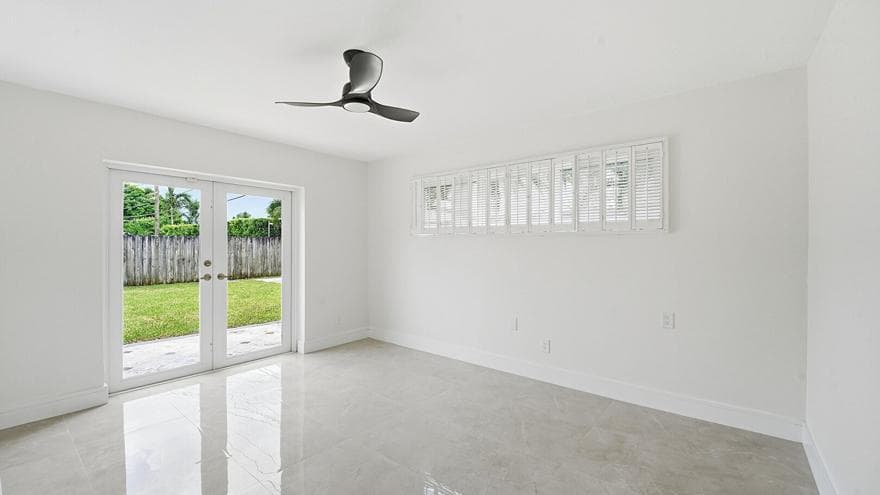21020 Highland Lakes Boulevard, Miami, FL 33179 32