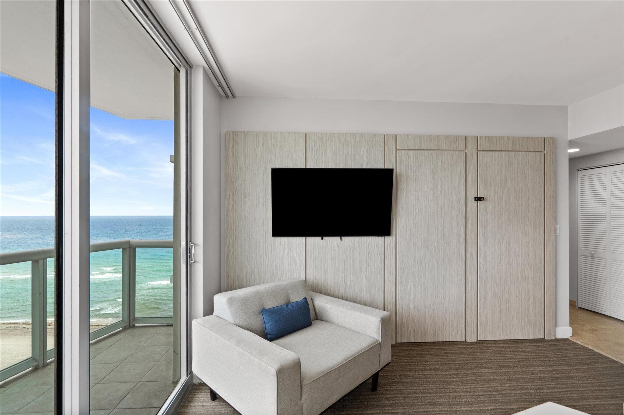 18683 Collins Avenue 1403, Sunny Isles Beach, FL 33160 8