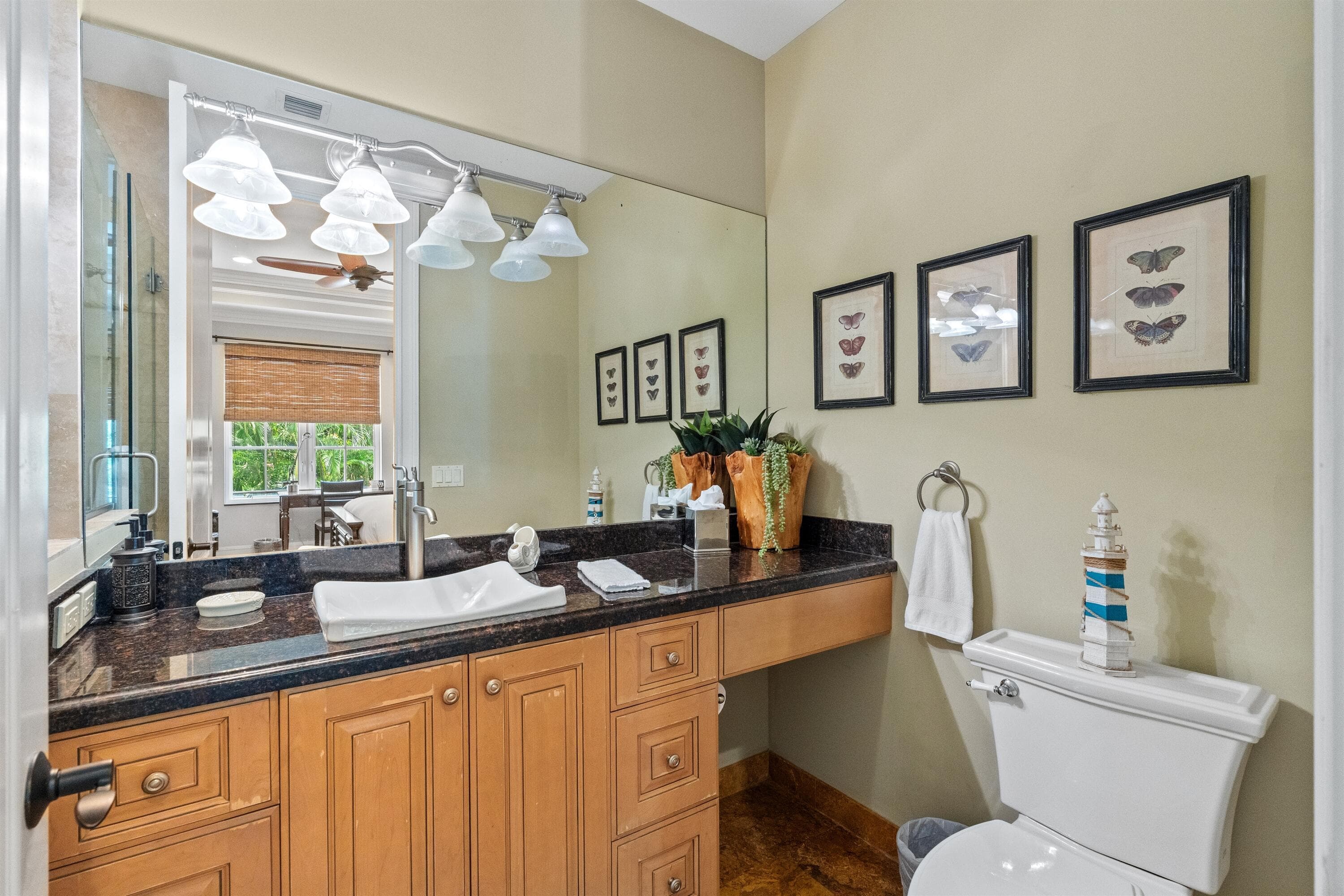 1232 Seaspray Avenue, Delray Beach, FL 33483 32