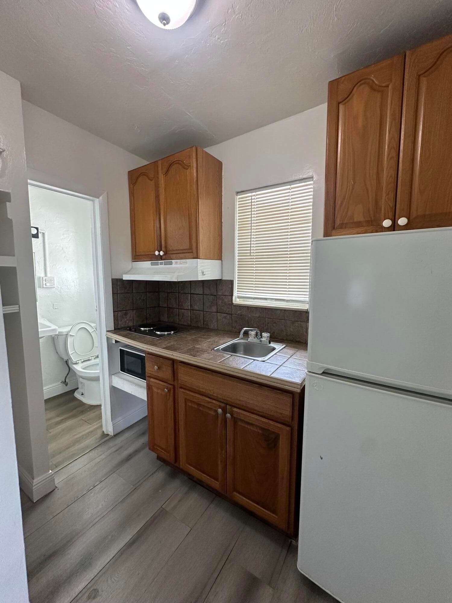 17 Detroit Street 8, Lake Worth, FL 33461 4