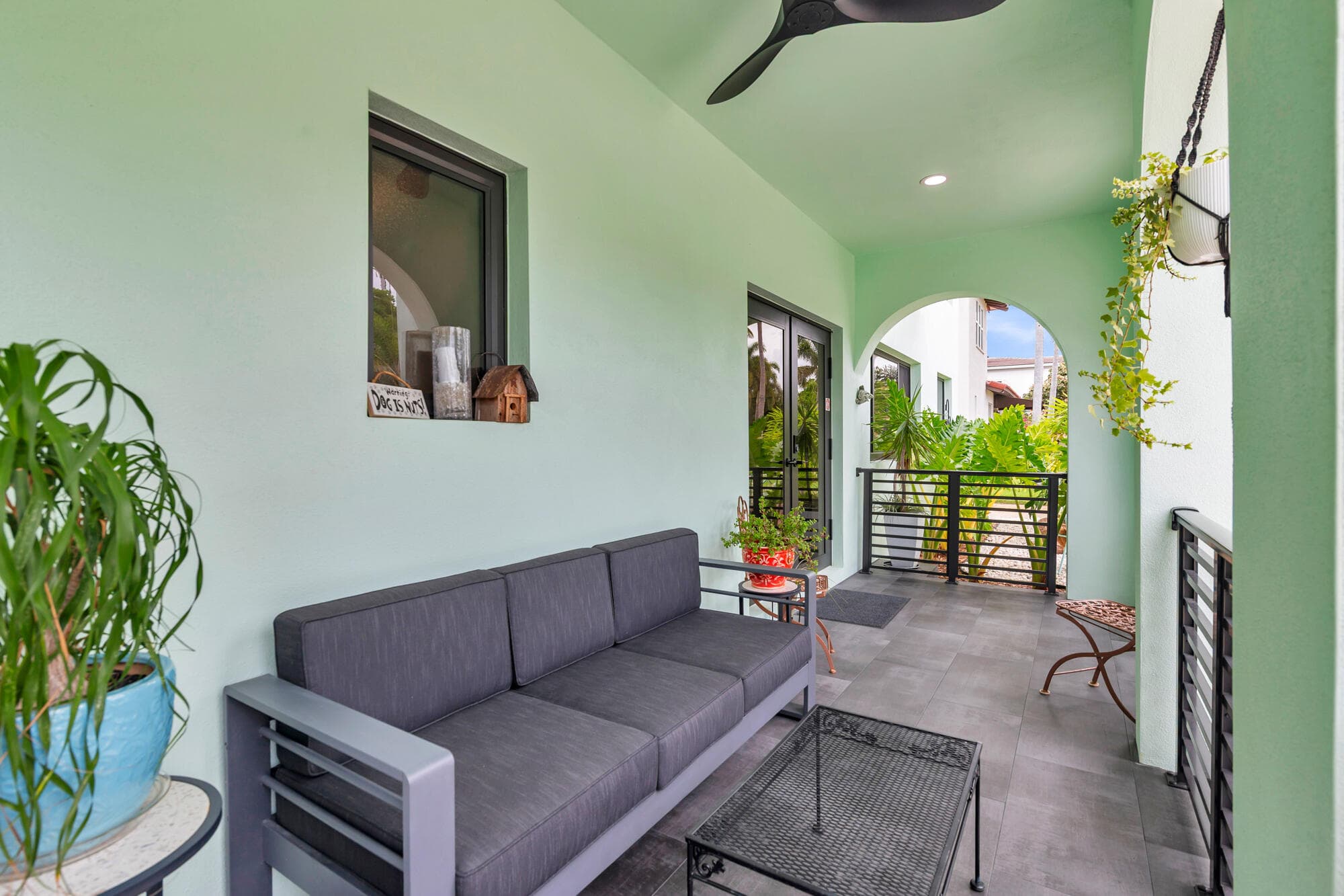 127 Auburn Drive, Lake Worth Beach, FL 33460 2
