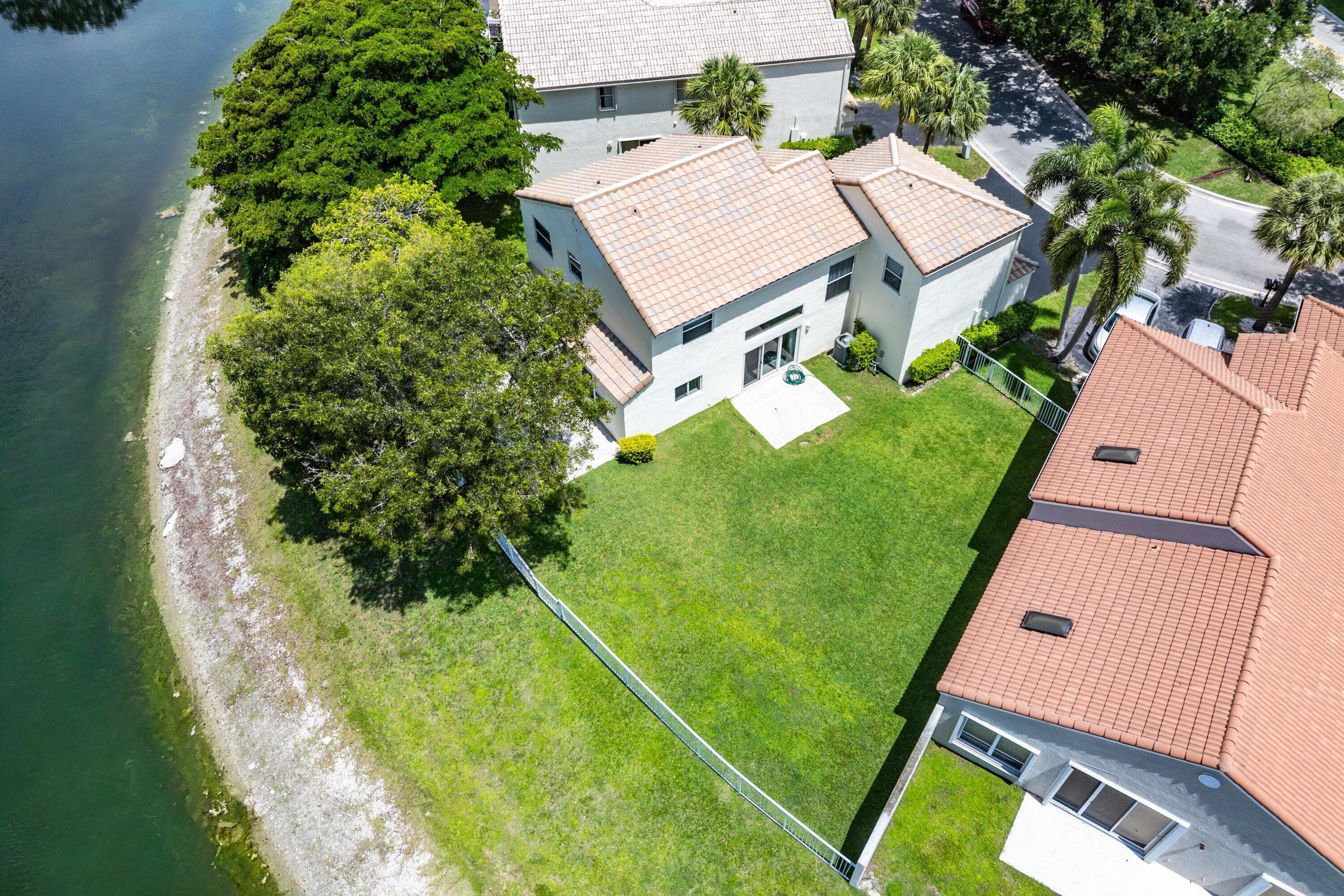 6240 NW 76th Court, Parkland, FL 33067 36