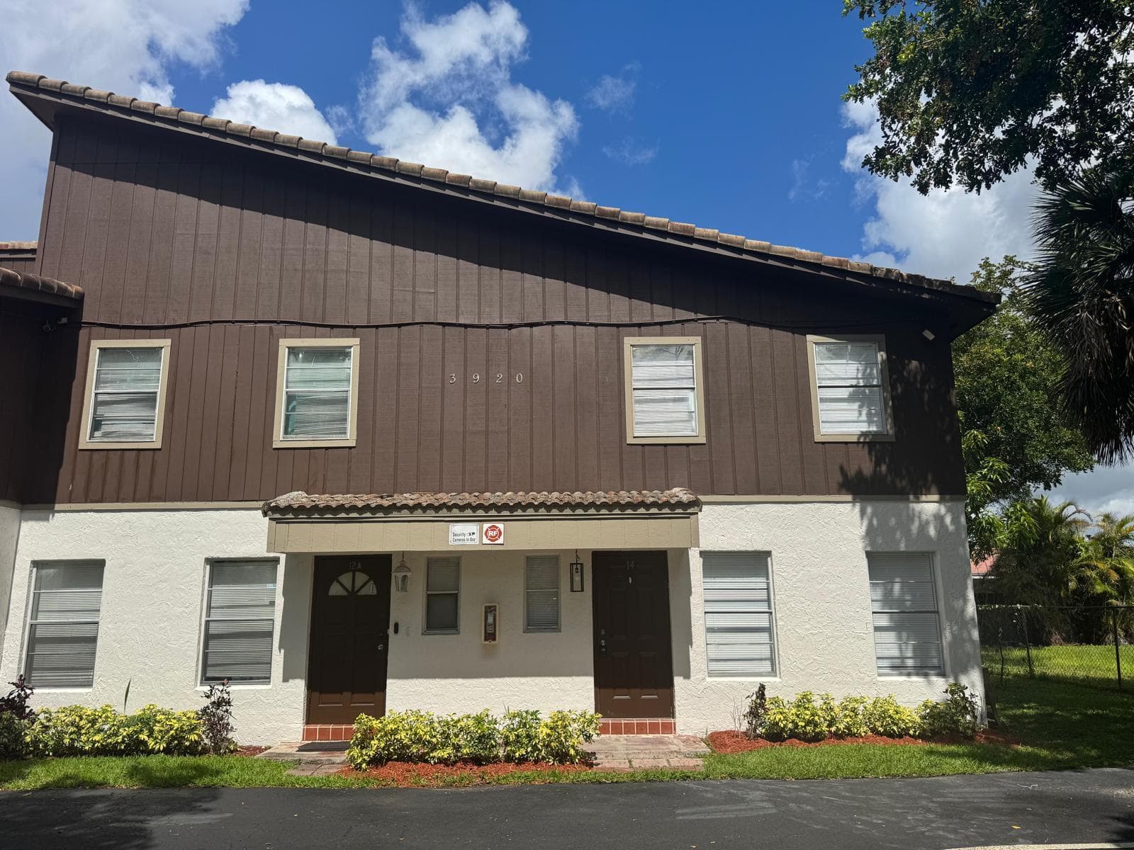 3920 Woodside Drive 14, Coral Springs, FL 33065