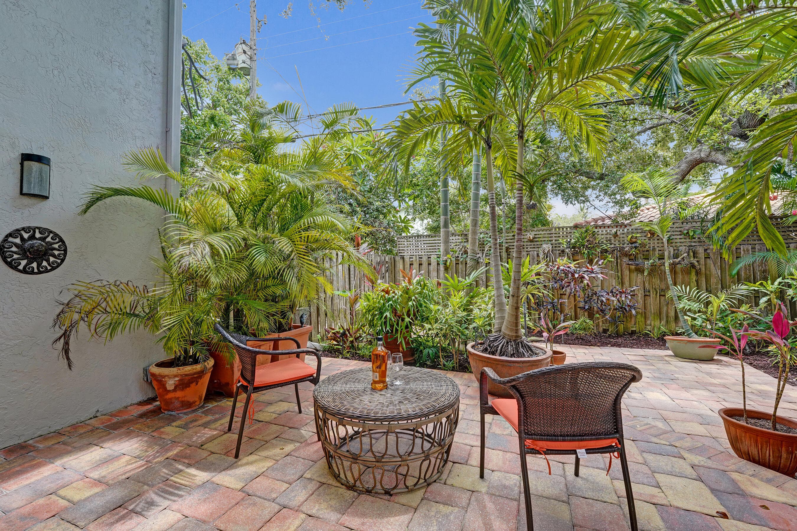 620 NE 9th Avenue 6, Fort Lauderdale, FL 33304 10