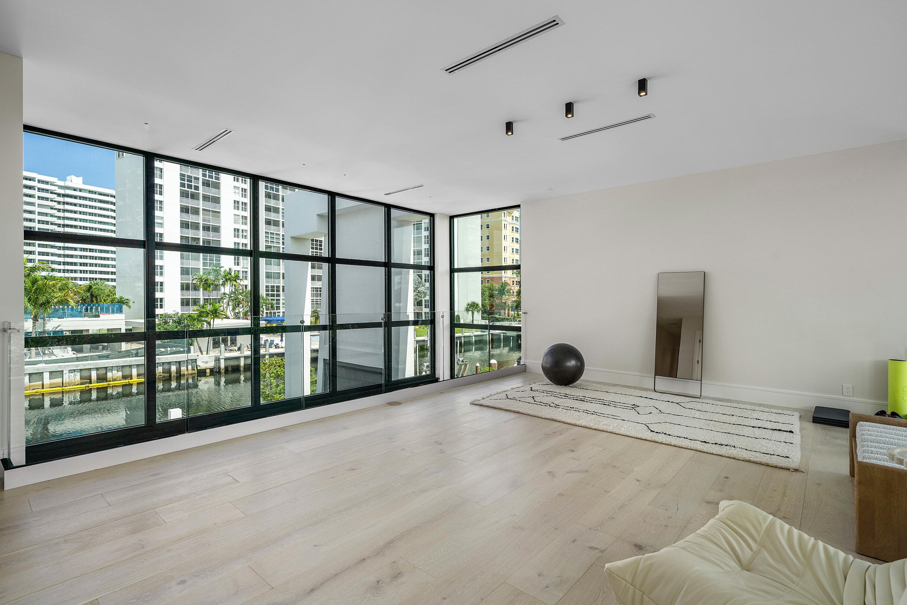 1670 E Terra Mar Drive, Lauderdale-By-The-Sea, FL 33062 33