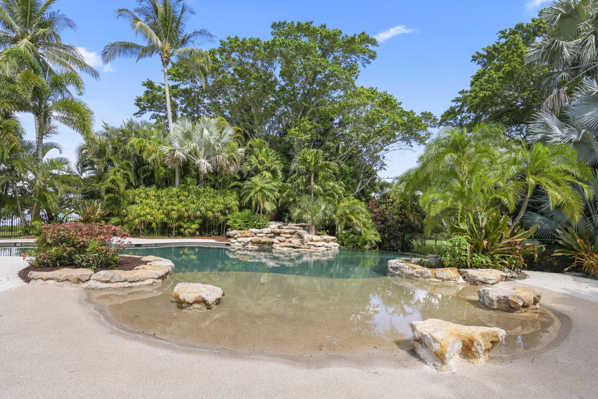 6001 Le Lac Road, Boca Raton, FL 33496 31
